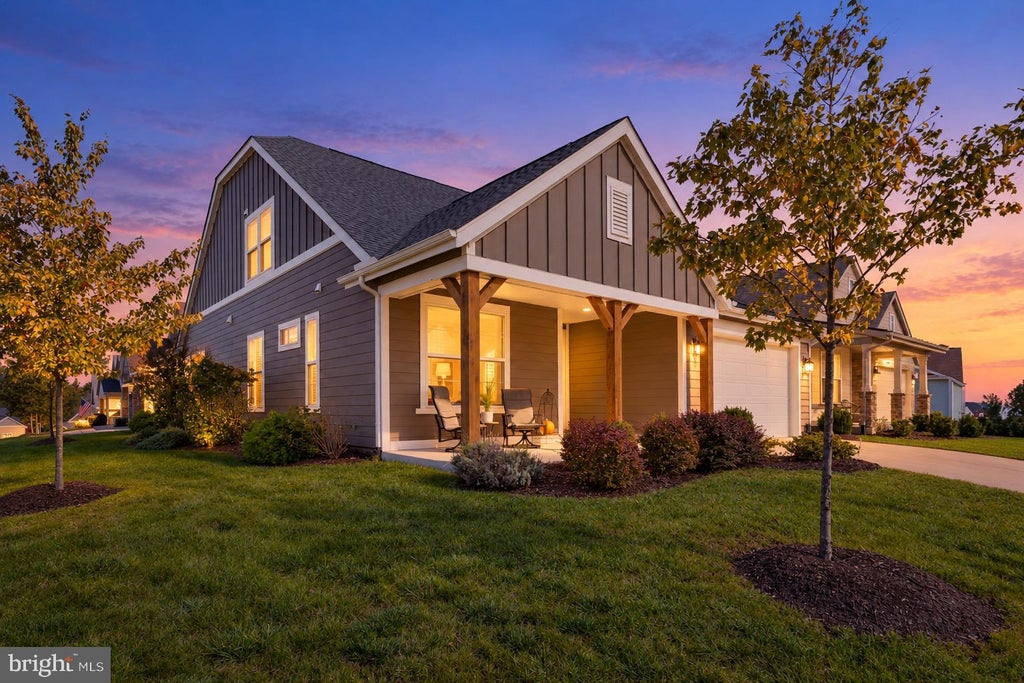Photo of 117 Nuthatch Drive, LAKE FREDERICK, VA 22630 (MLS # VAFV2045352)