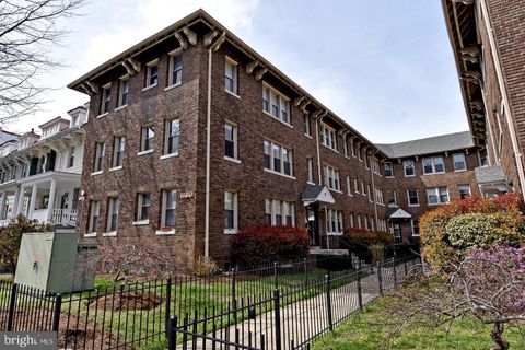 1725 LANIER PLACE NW 9C WASHINGTON DC 20009