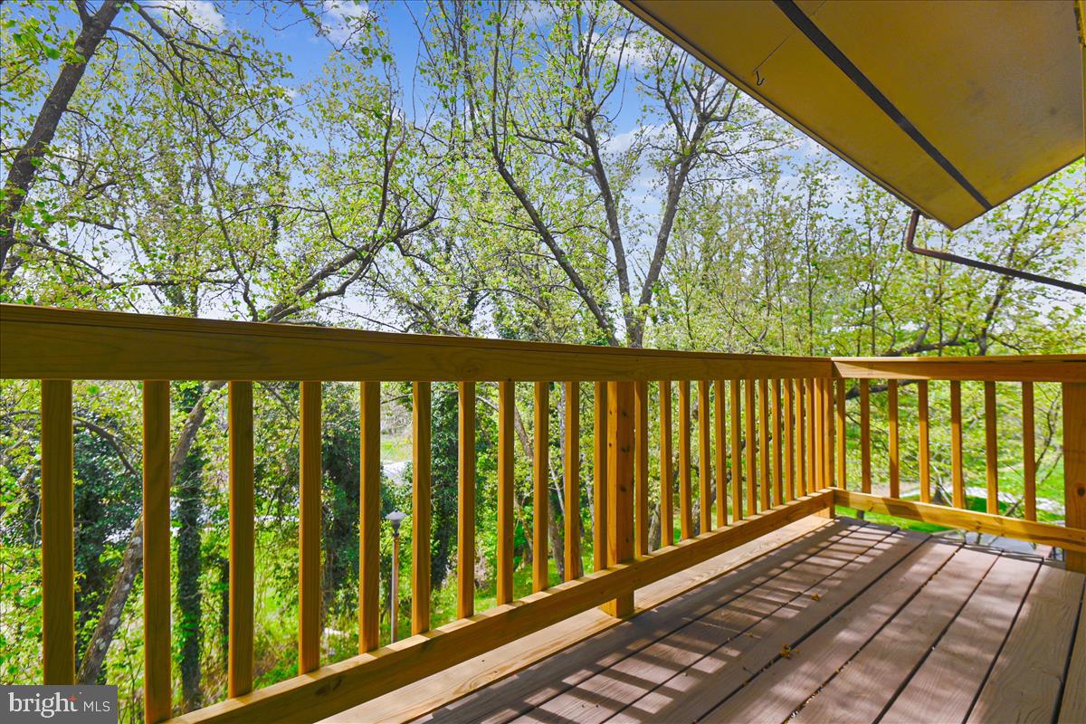 NORTH ROLAND PARK - Residential