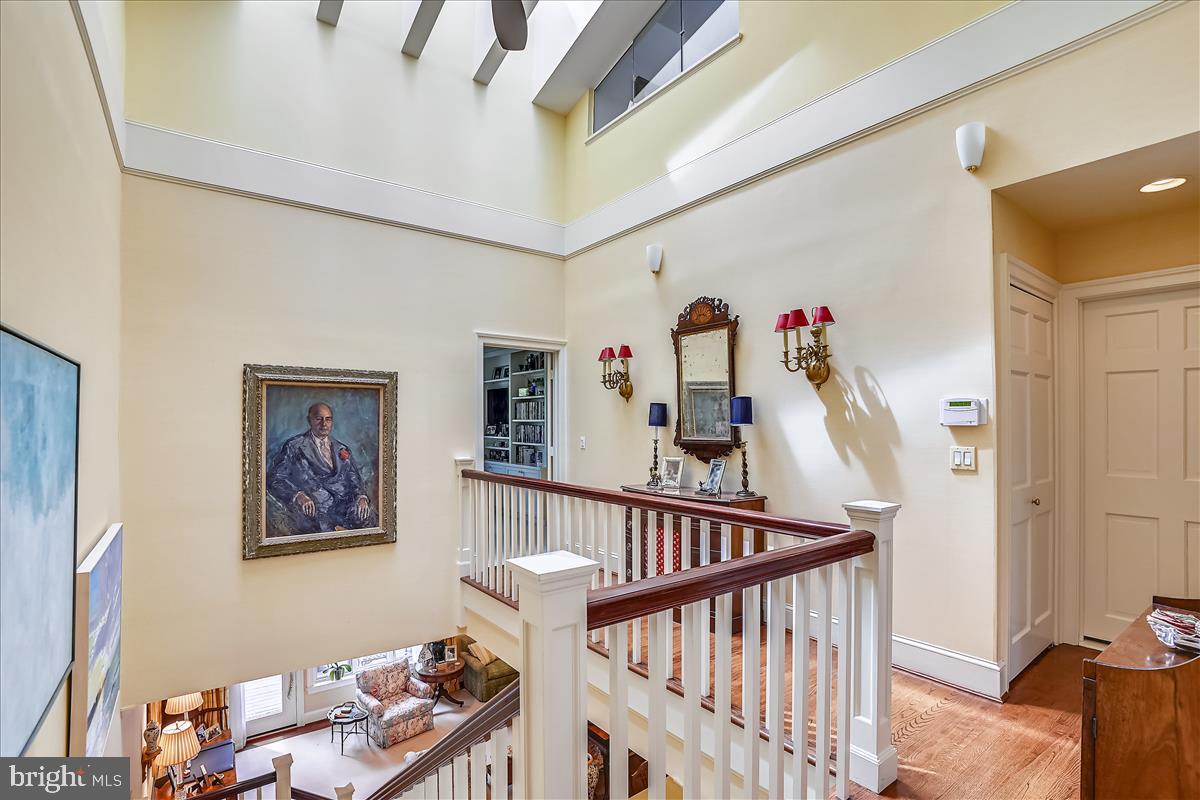 NORTH ROLAND PARK - Residential