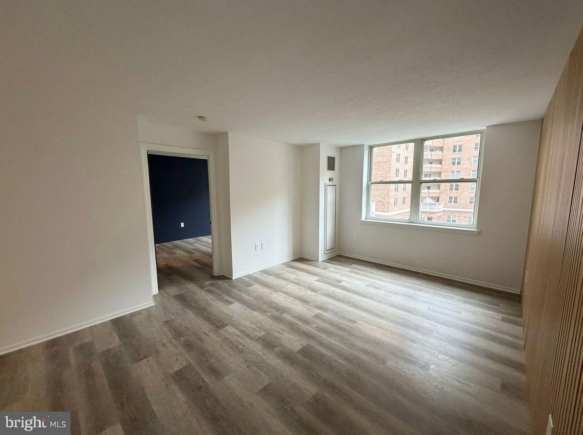 THE JEFFERSON - SUNRISE SENIOR LIVING - Residential