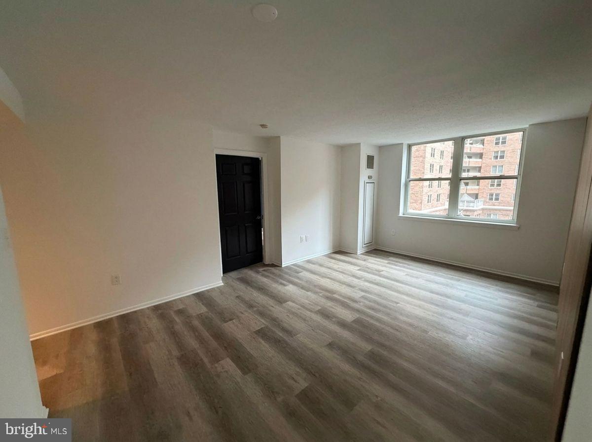 THE JEFFERSON - SUNRISE SENIOR LIVING - Residential