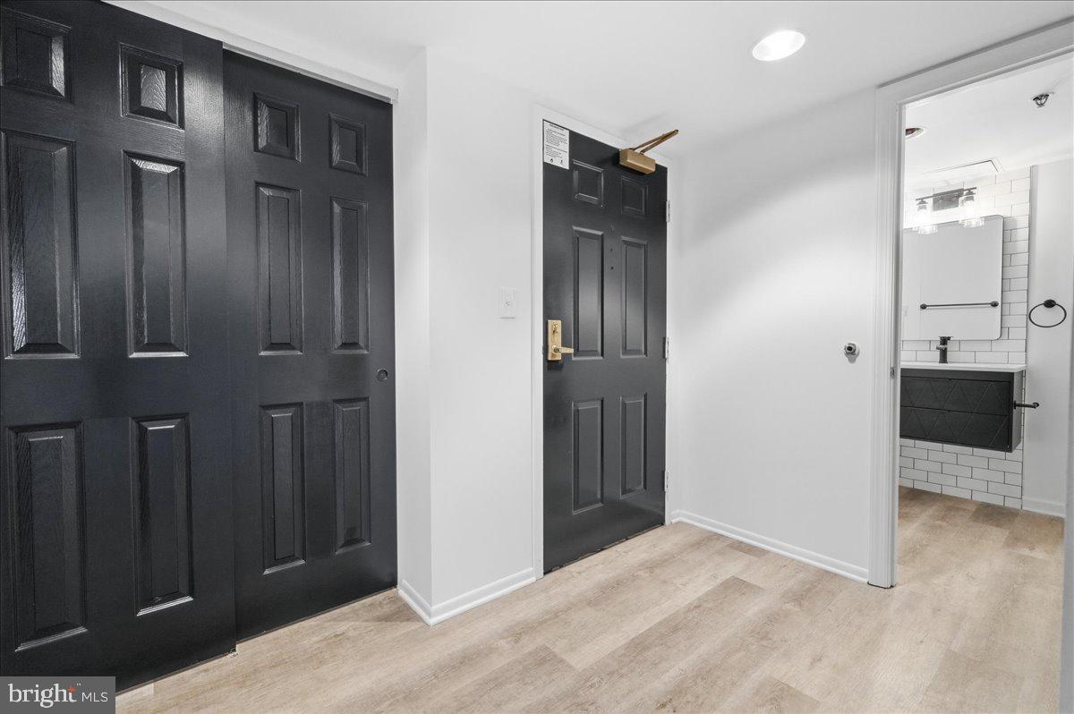 THE JEFFERSON - SUNRISE SENIOR LIVING - Residential