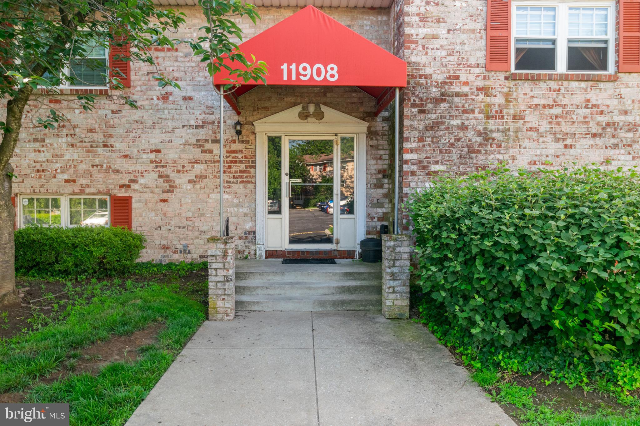 GARDEN OWINGS MILLS - Residential