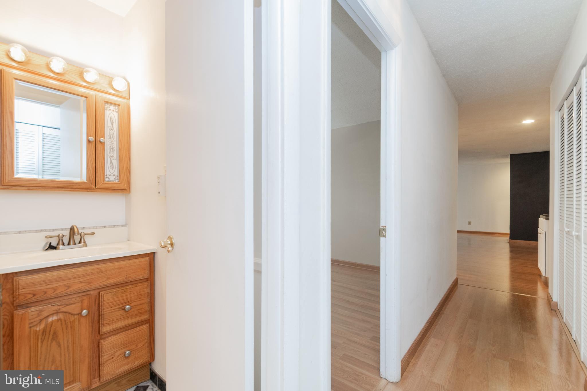 GARDEN OWINGS MILLS - Residential