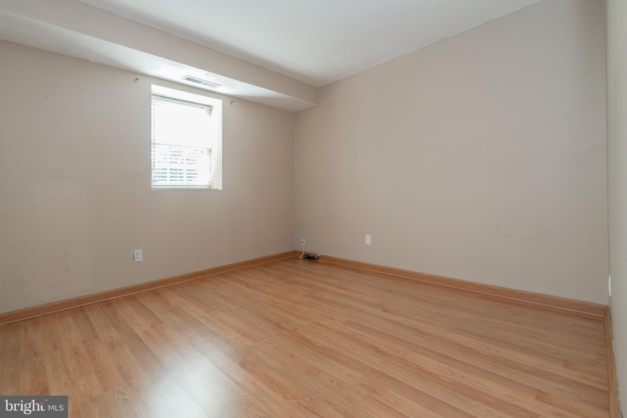 GARDEN OWINGS MILLS - Residential