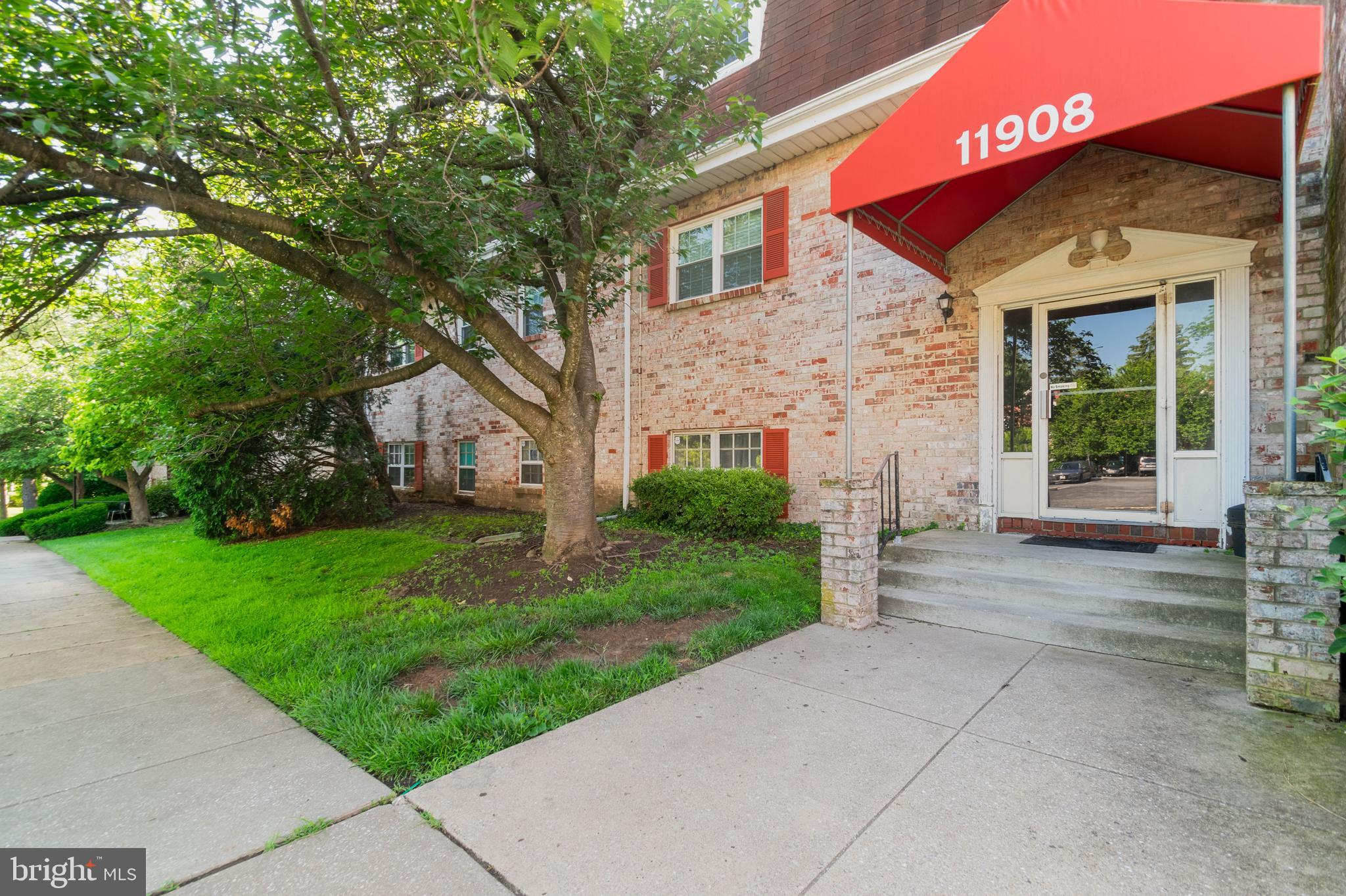 GARDEN OWINGS MILLS - Residential