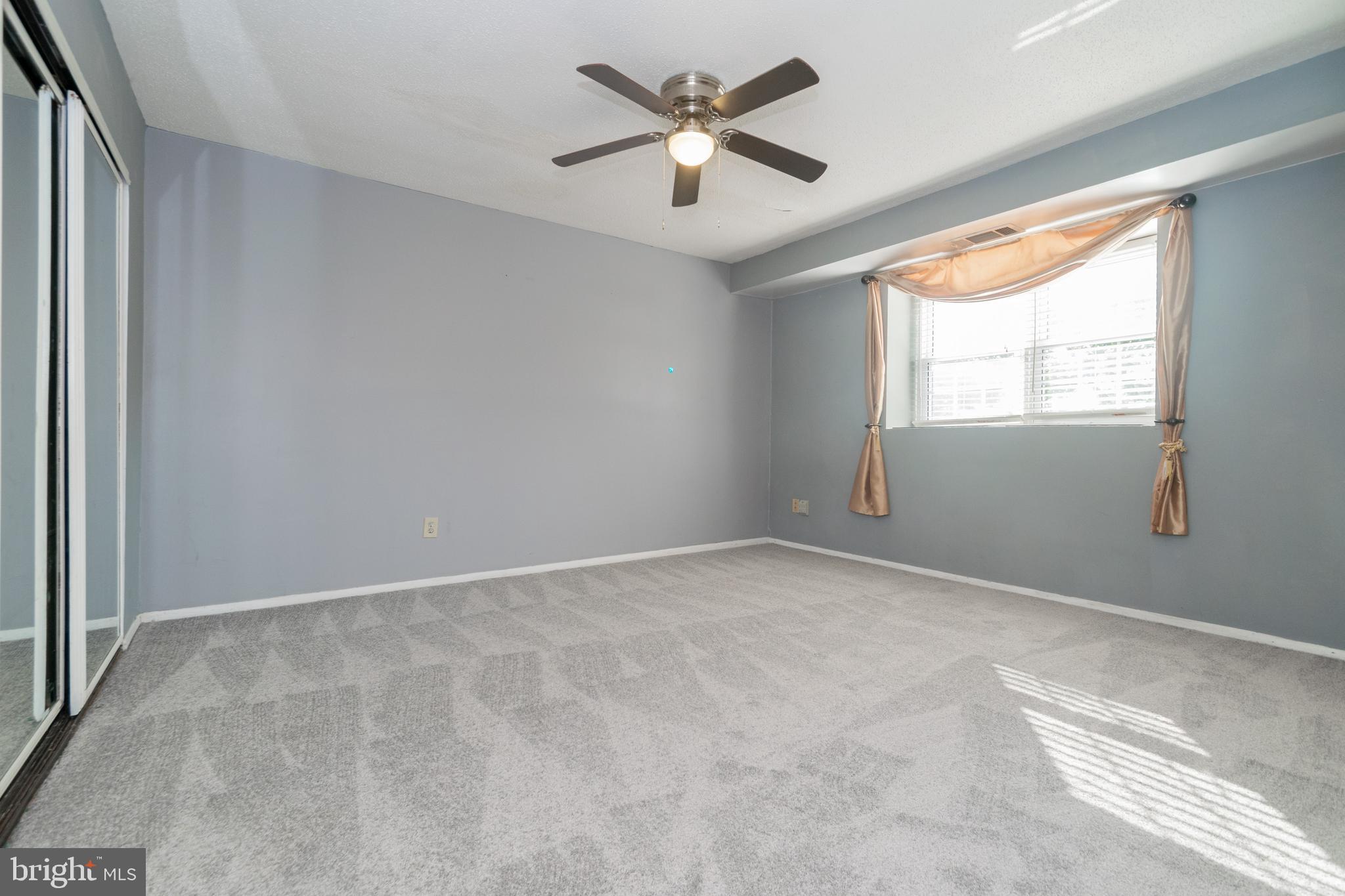 GARDEN OWINGS MILLS - Residential