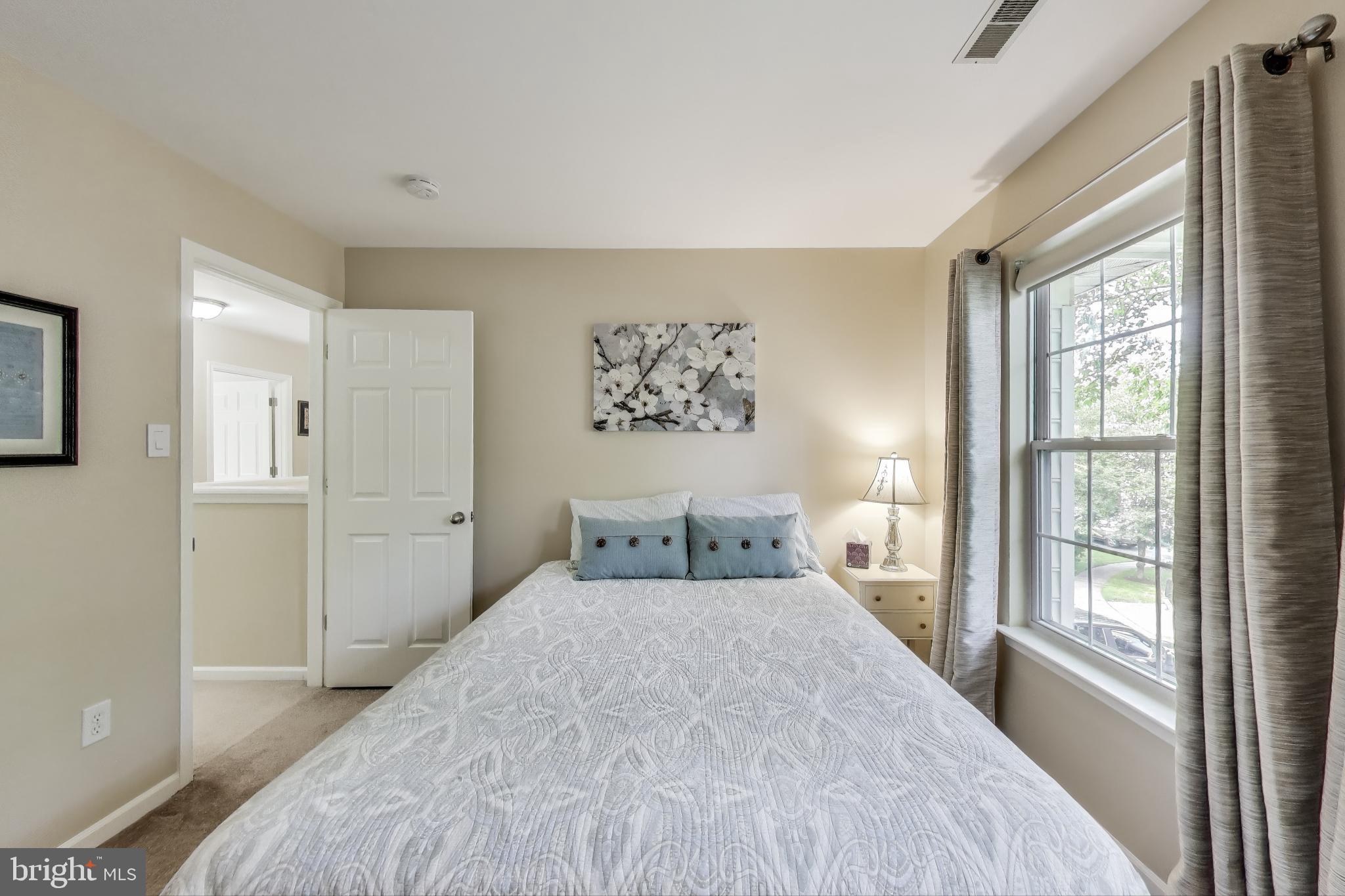 SENECA PARK NORTH - Residential