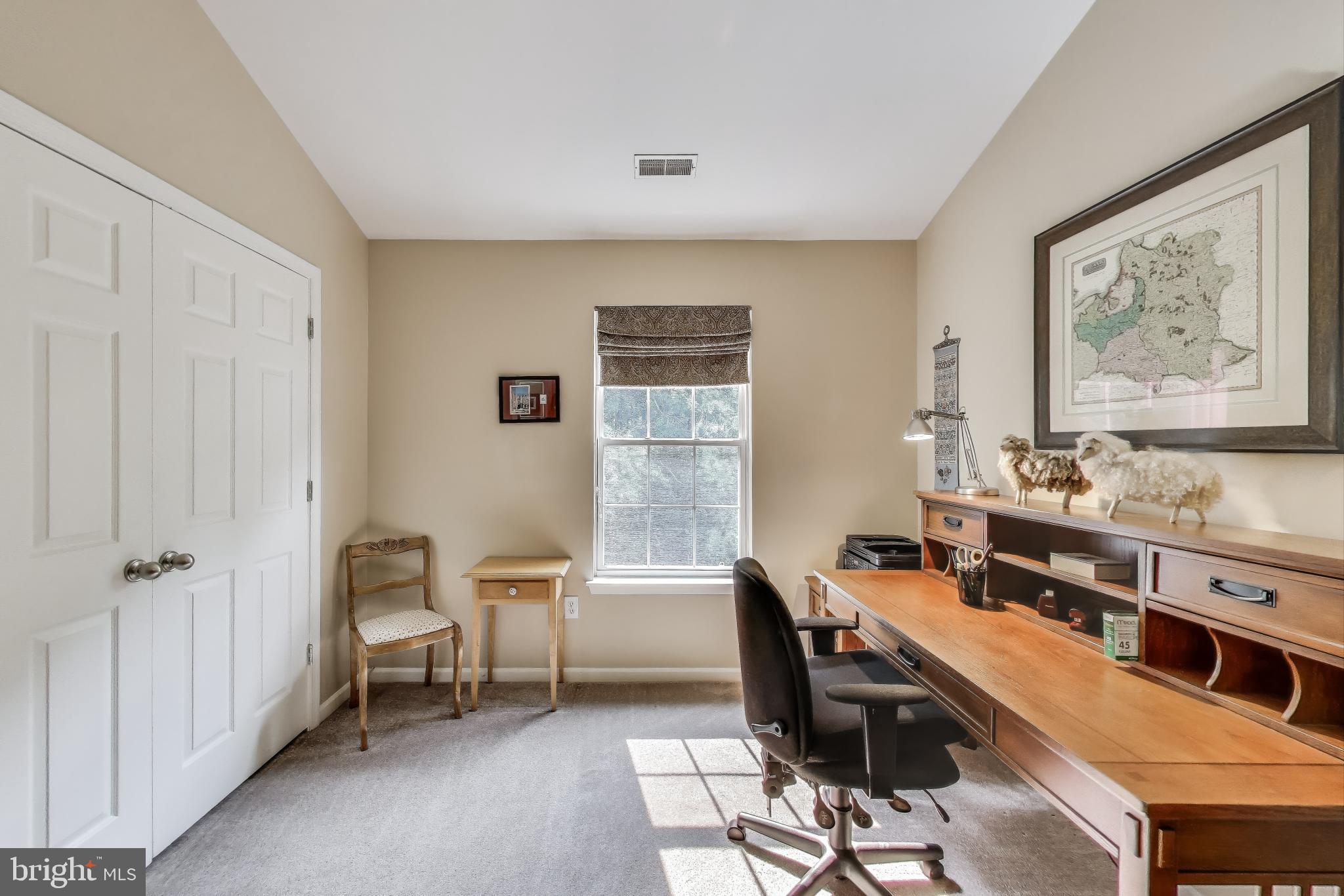 SENECA PARK NORTH - Residential