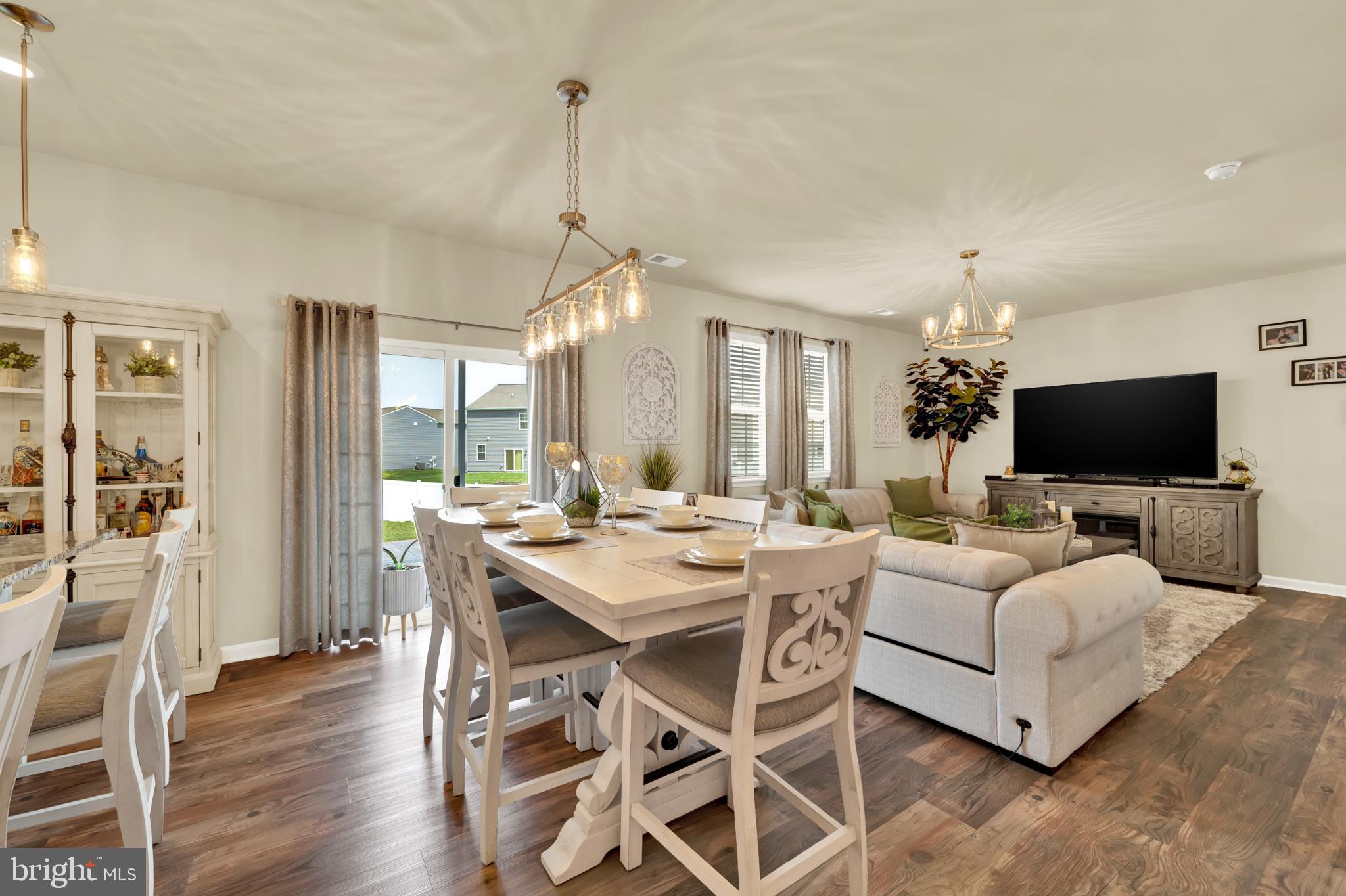 MAGNOLIA SPRINGS - Residential