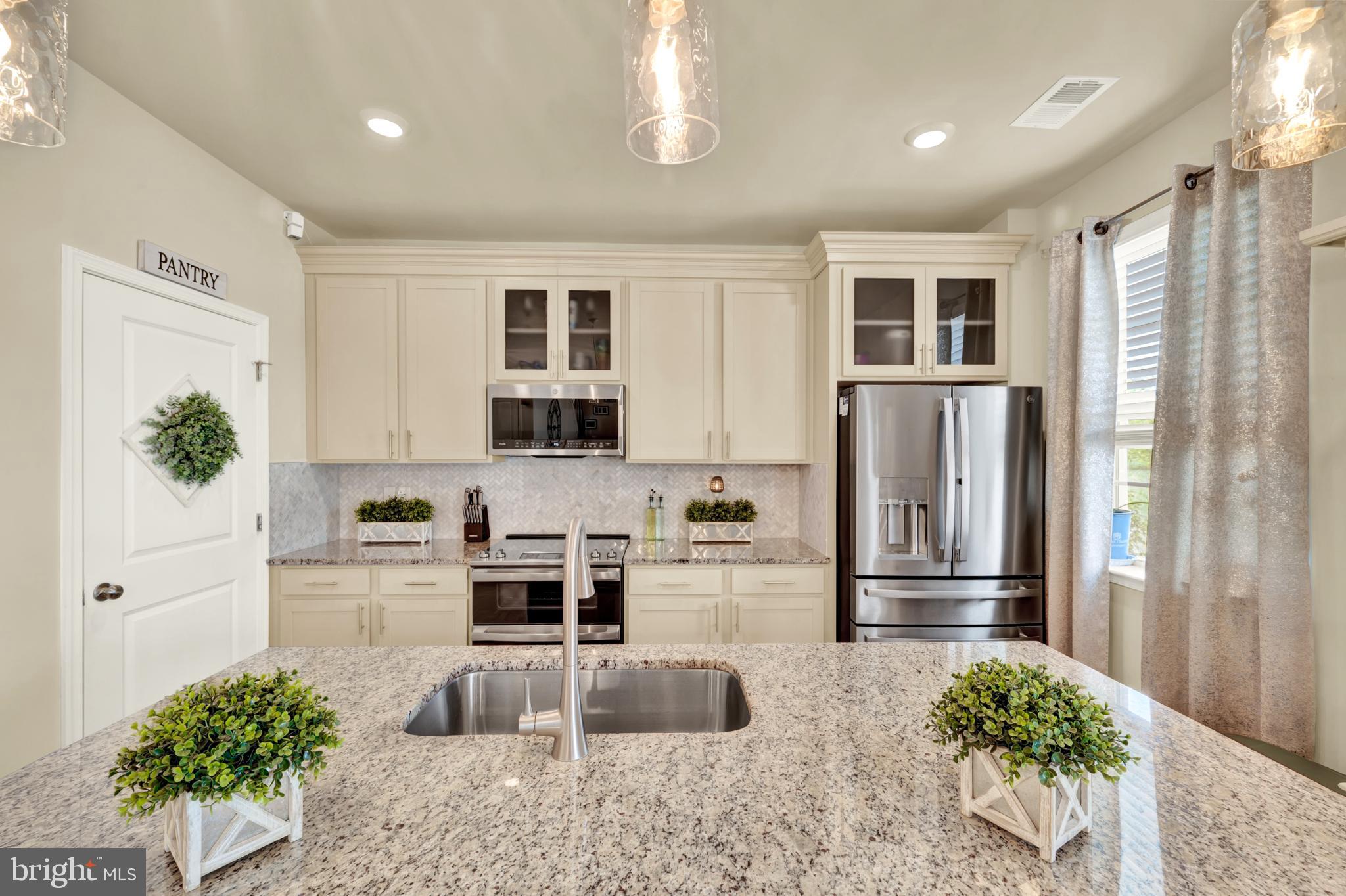 MAGNOLIA SPRINGS - Residential