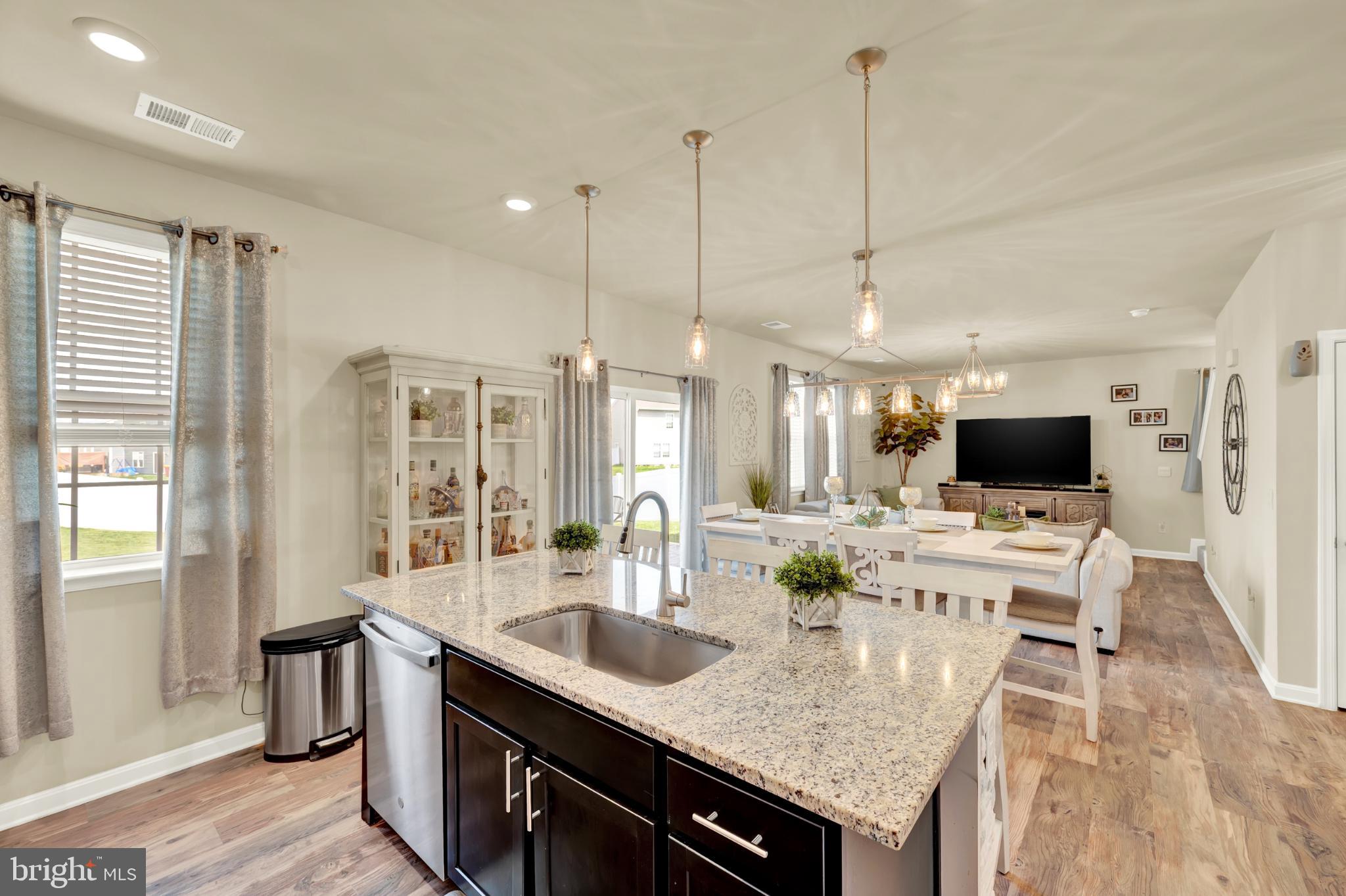 MAGNOLIA SPRINGS - Residential