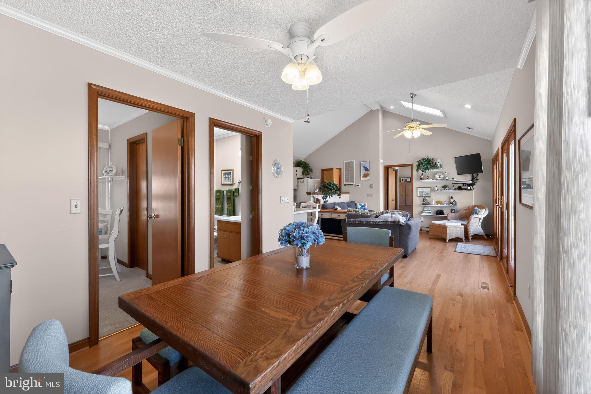 WEST VIEW SHORES - Residential
