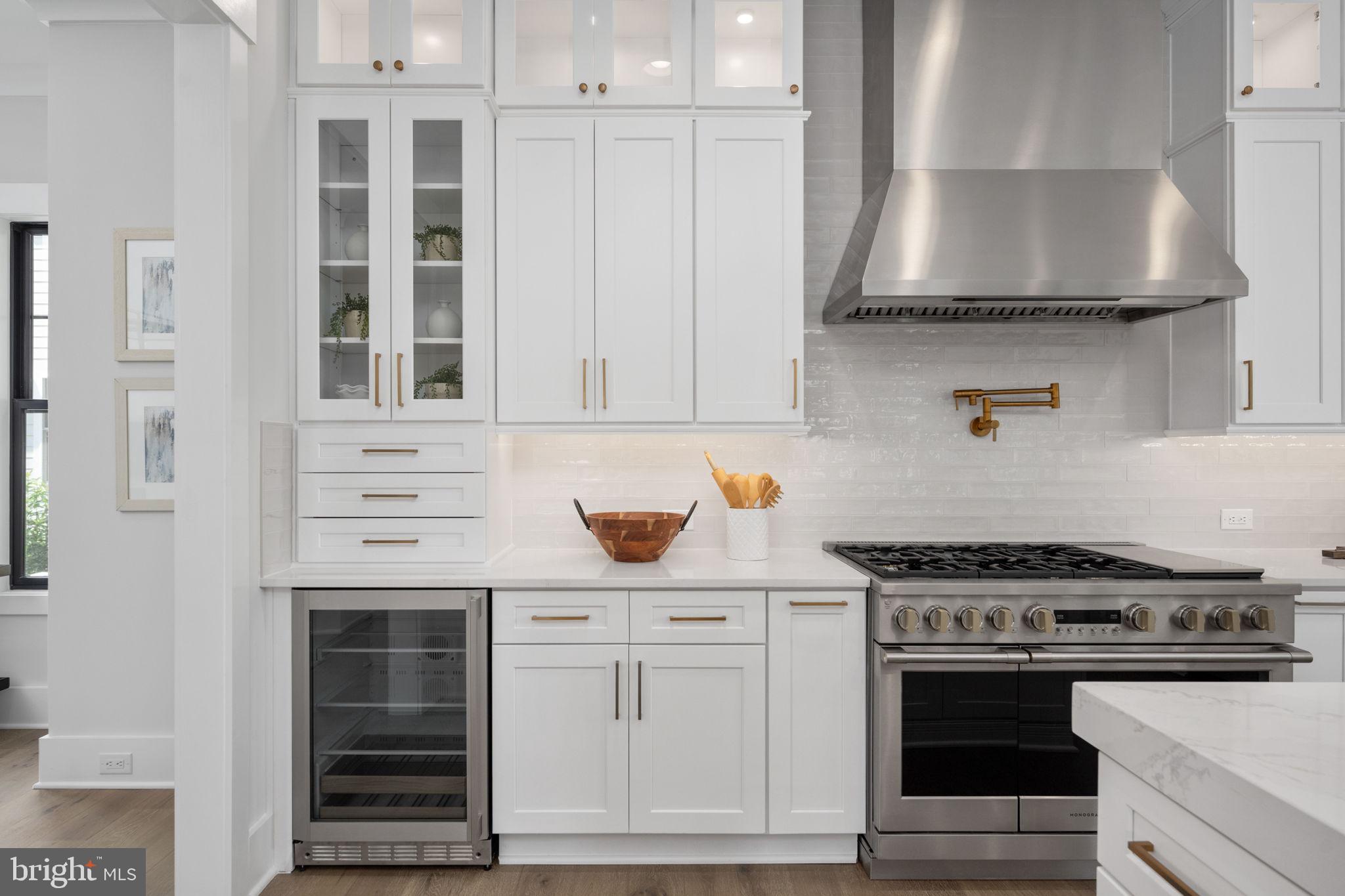 ROSNI ESTATES - Residential