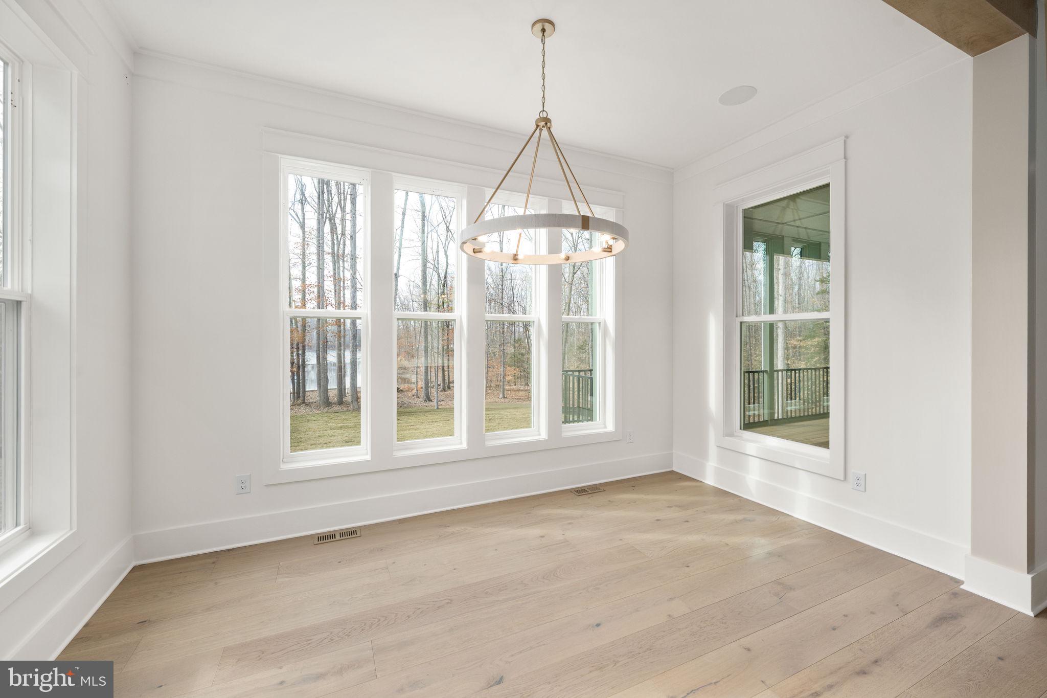 ROSNI ESTATES - Residential