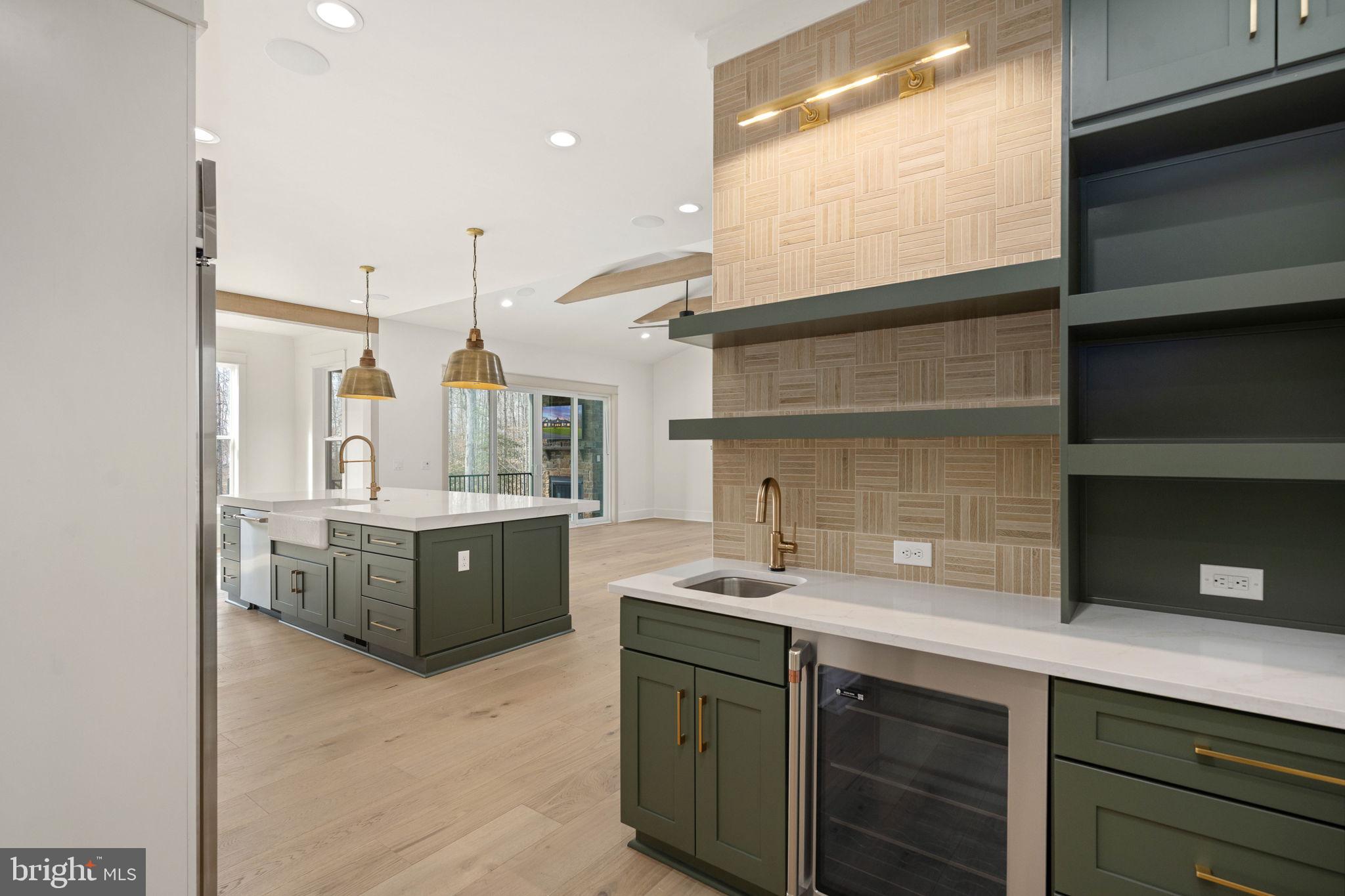 ROSNI ESTATES - Residential