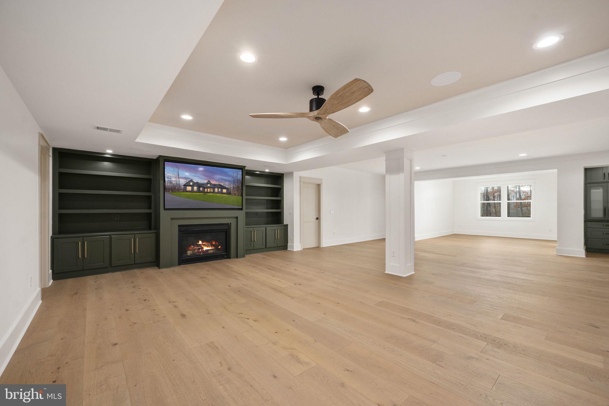 ROSNI ESTATES - Residential