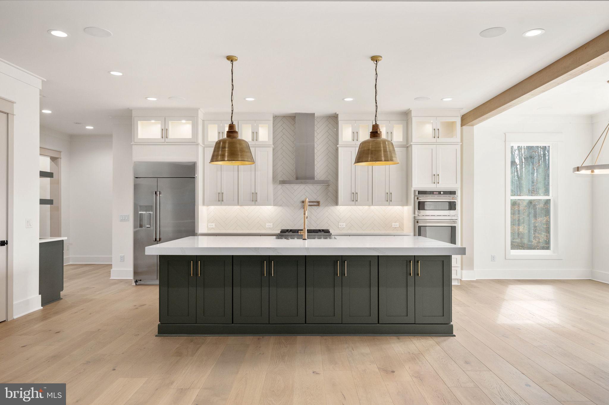 ROSNI ESTATES - Residential