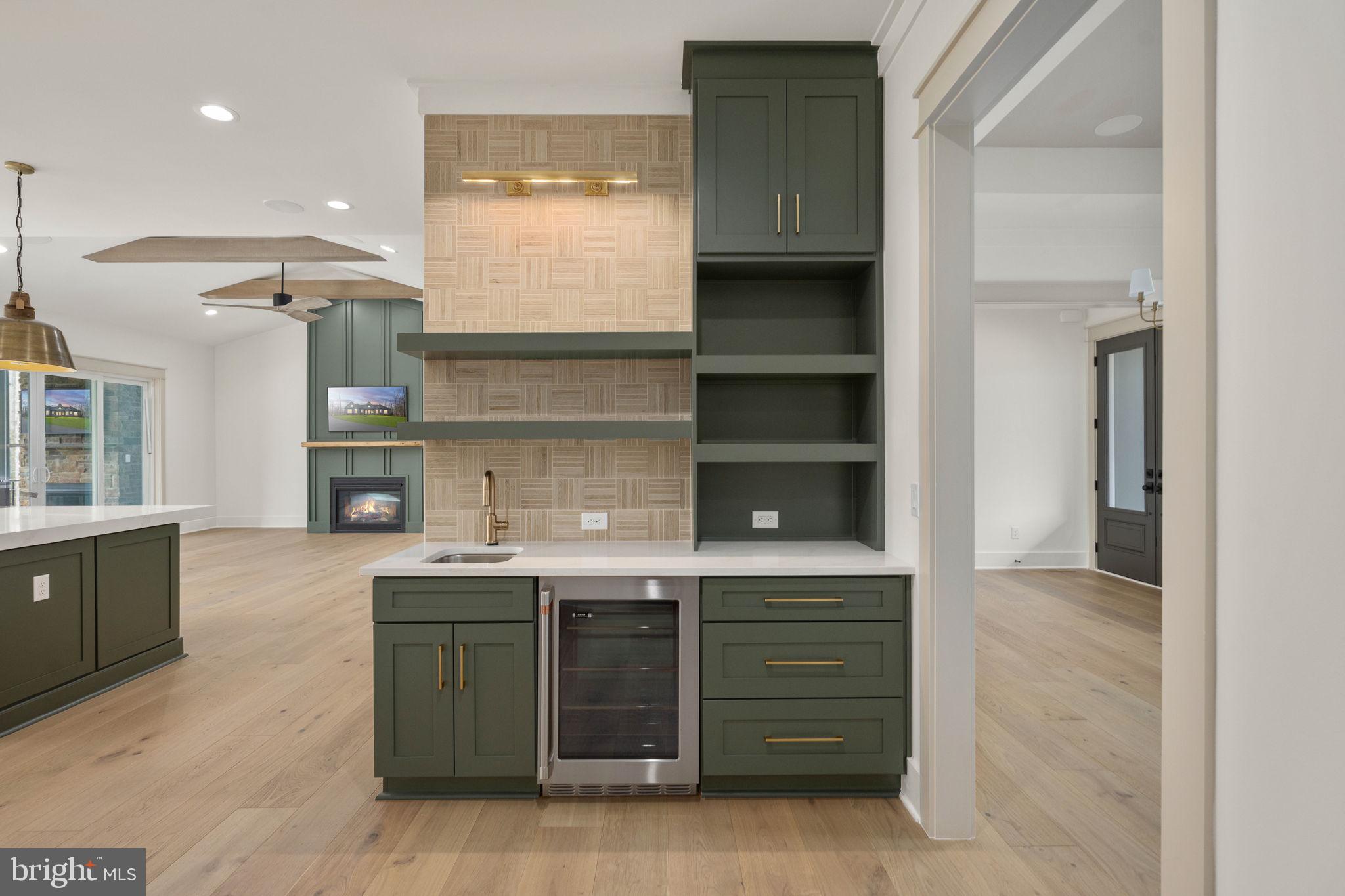 ROSNI ESTATES - Residential