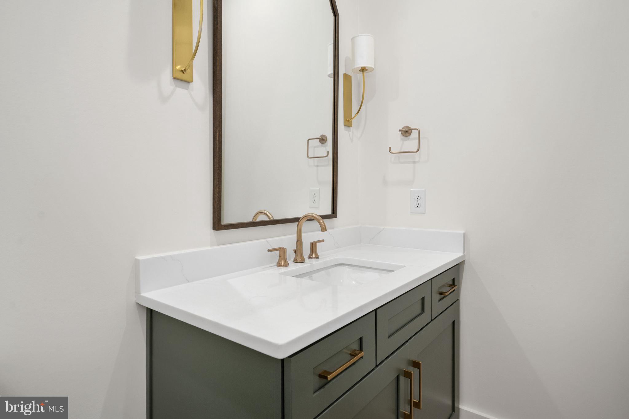 ROSNI ESTATES - Residential