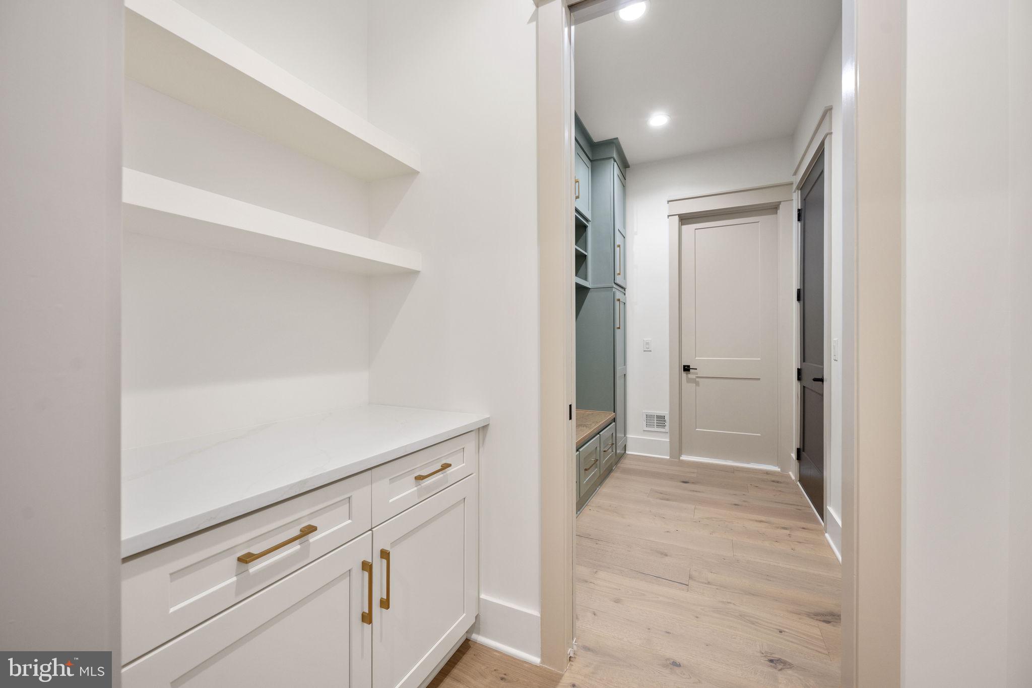 ROSNI ESTATES - Residential