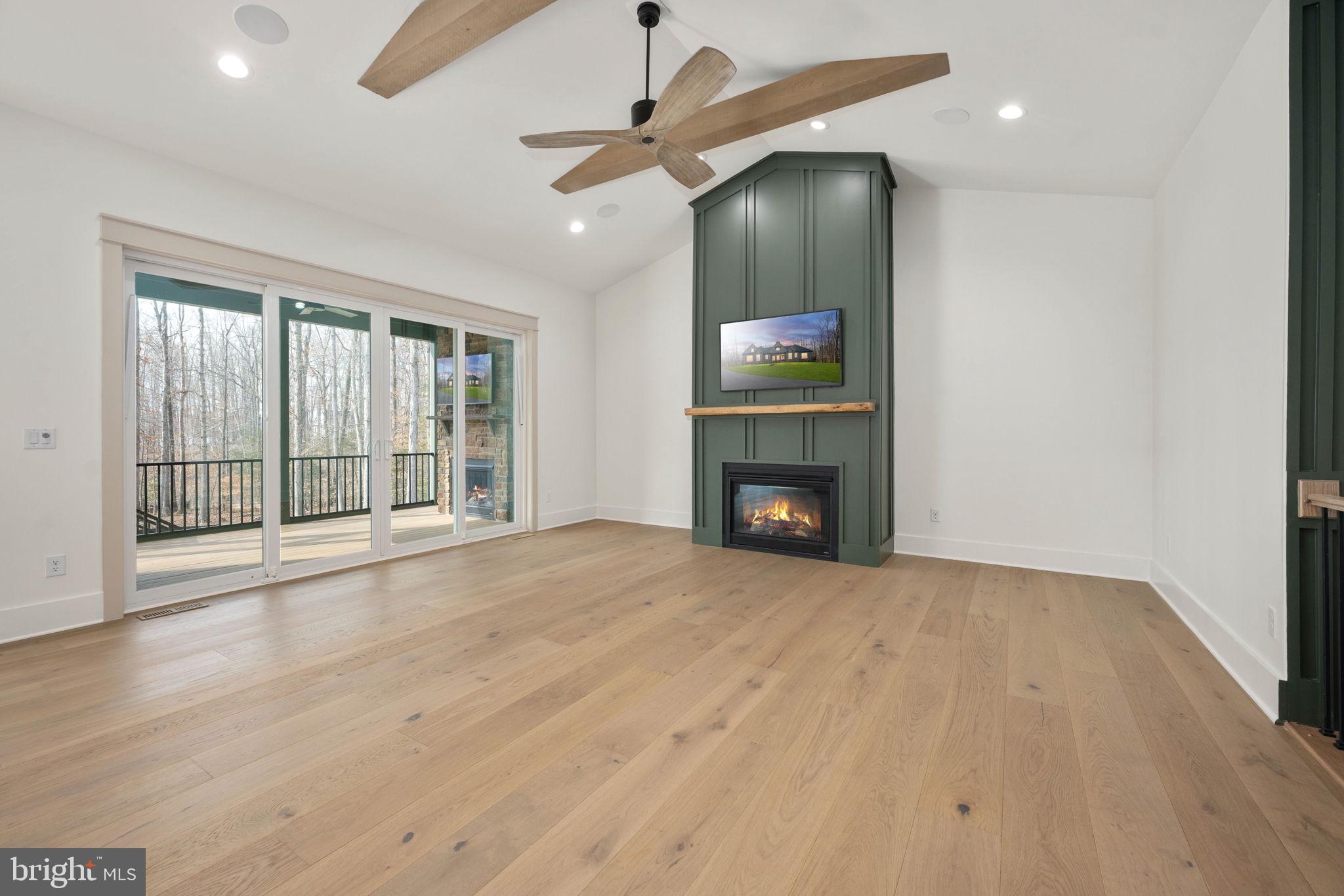 ROSNI ESTATES - Residential