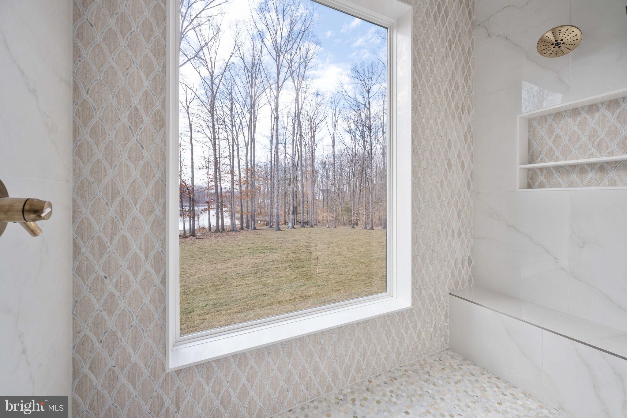 ROSNI ESTATES - Residential