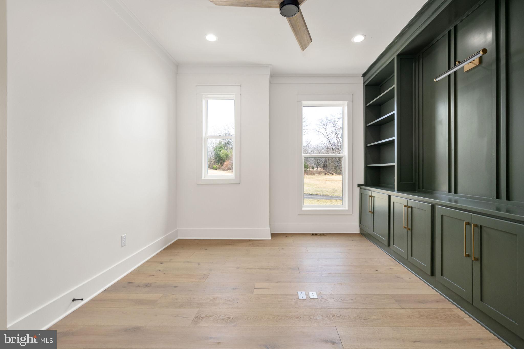 ROSNI ESTATES - Residential