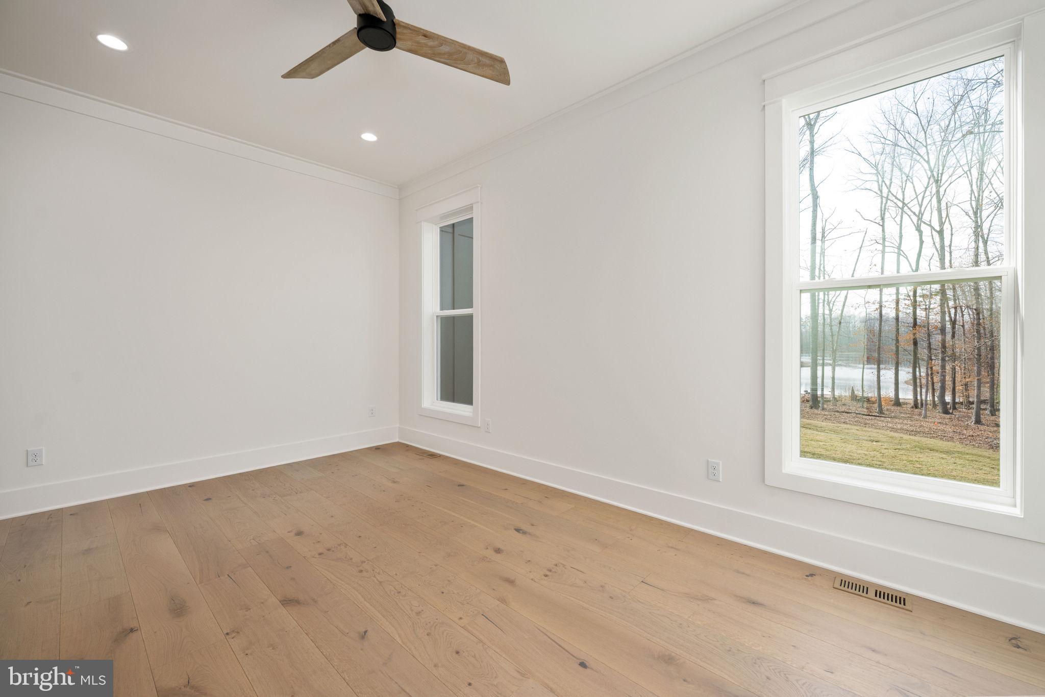 ROSNI ESTATES - Residential