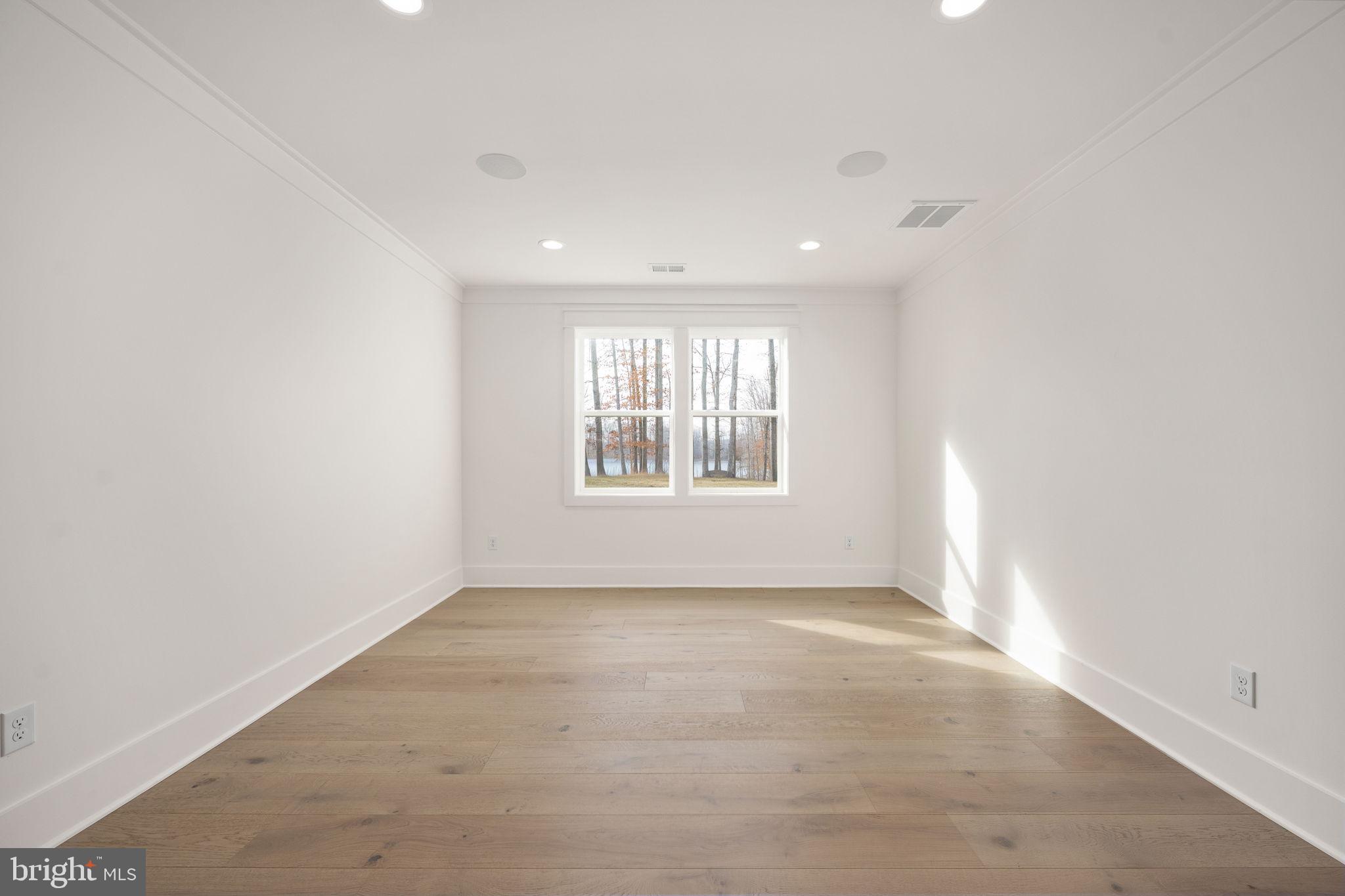 ROSNI ESTATES - Residential