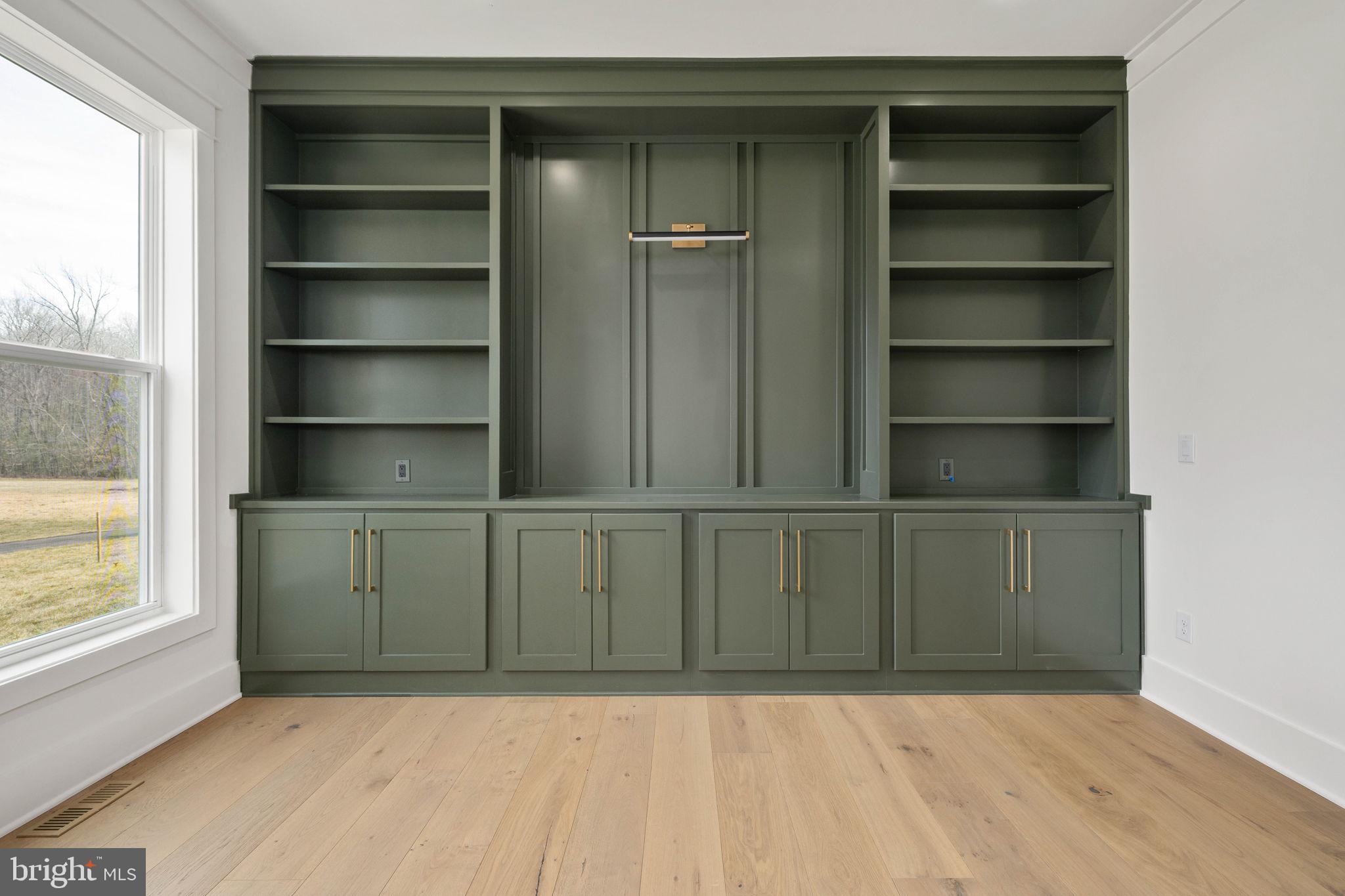 ROSNI ESTATES - Residential