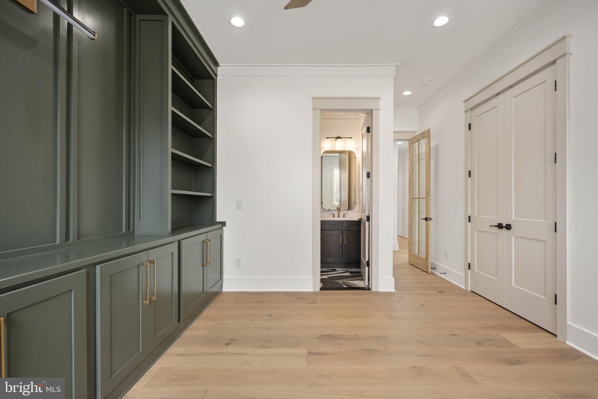 ROSNI ESTATES - Residential