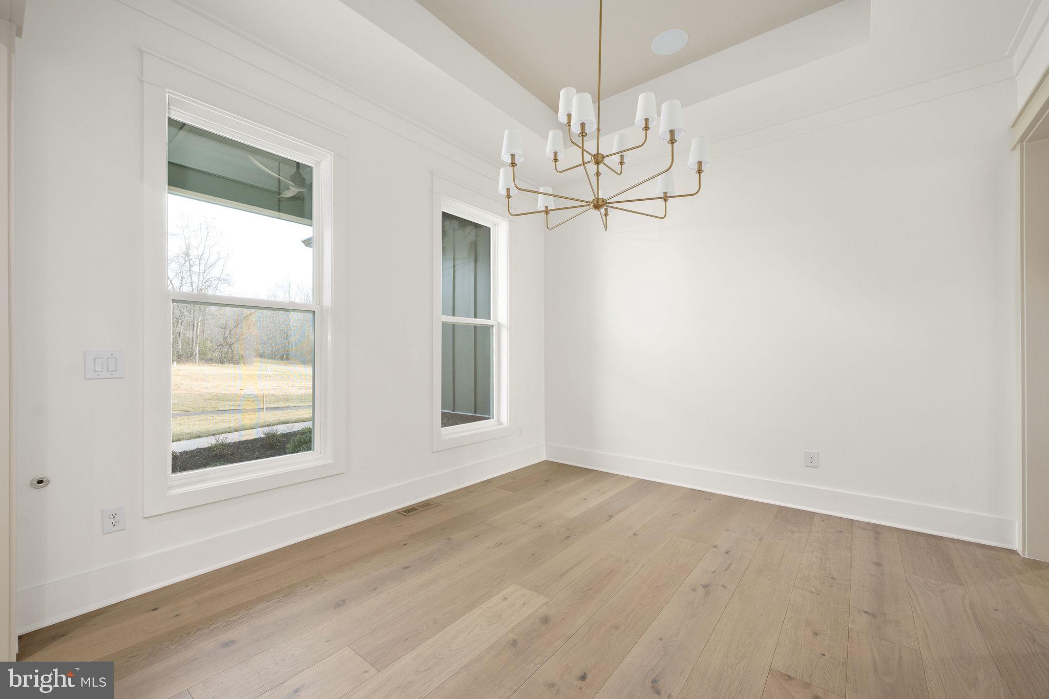 ROSNI ESTATES - Residential