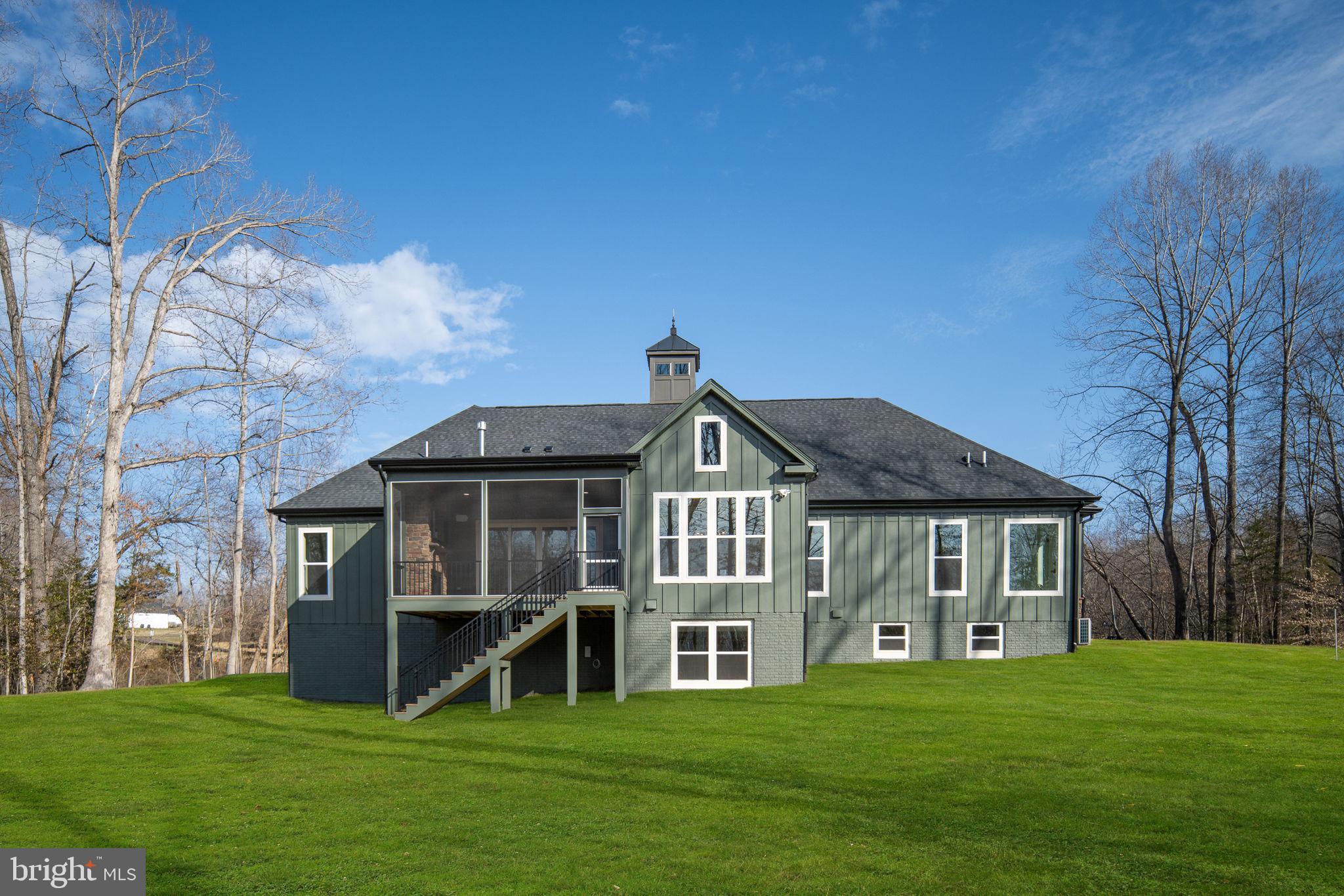 ROSNI ESTATES - Residential