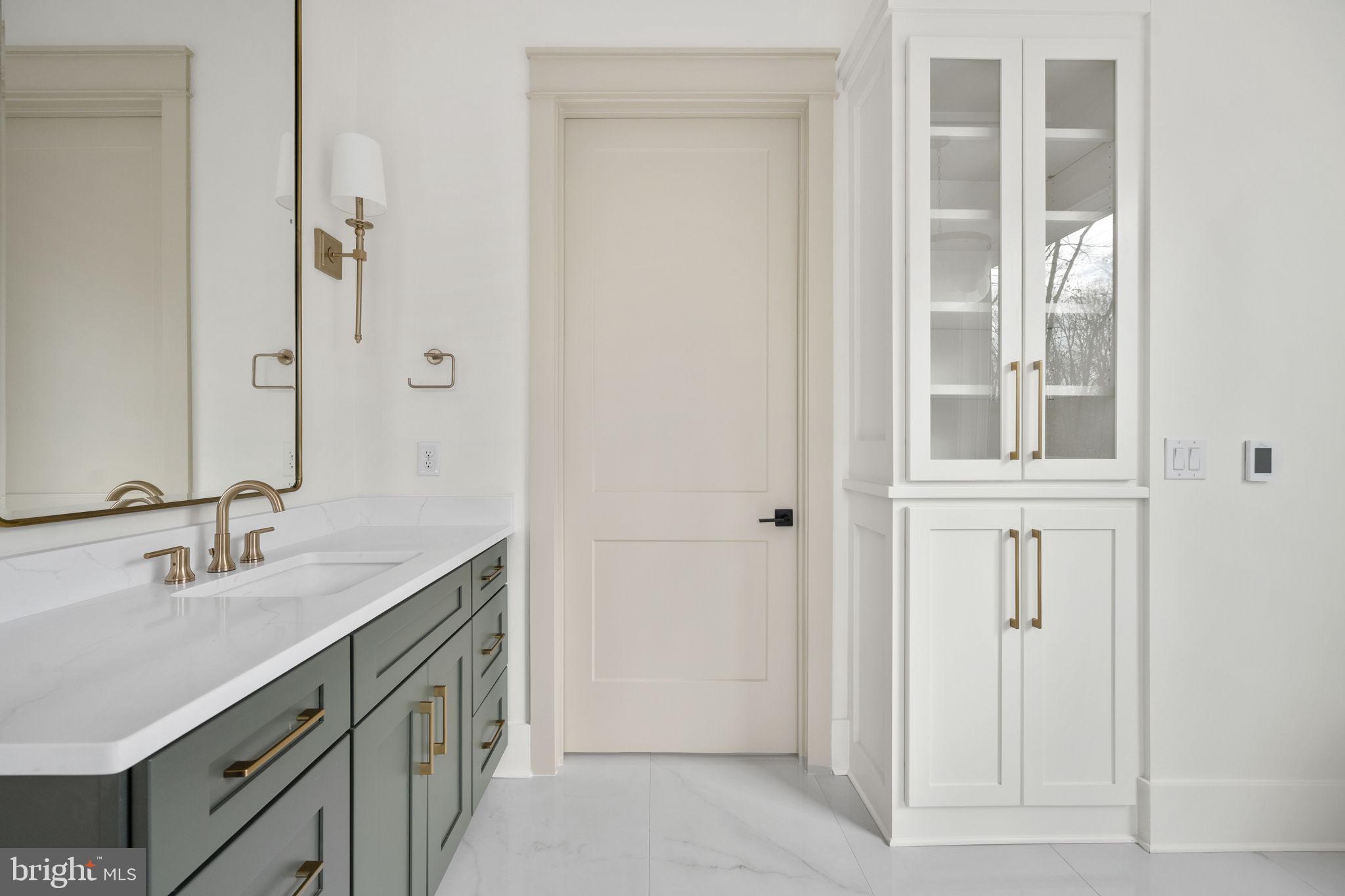 ROSNI ESTATES - Residential