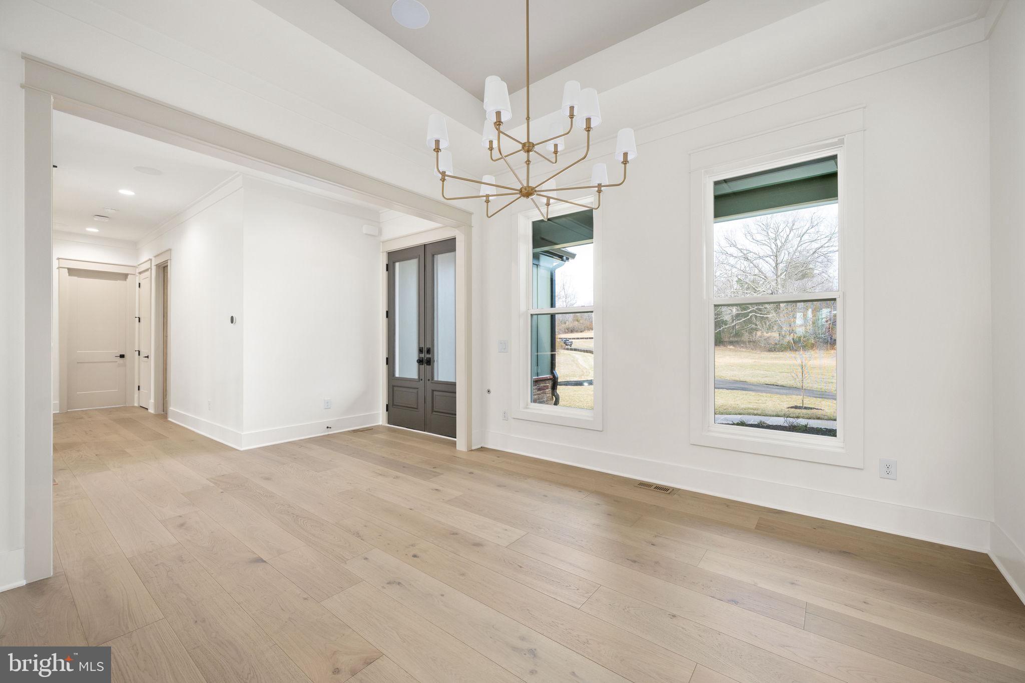 ROSNI ESTATES - Residential