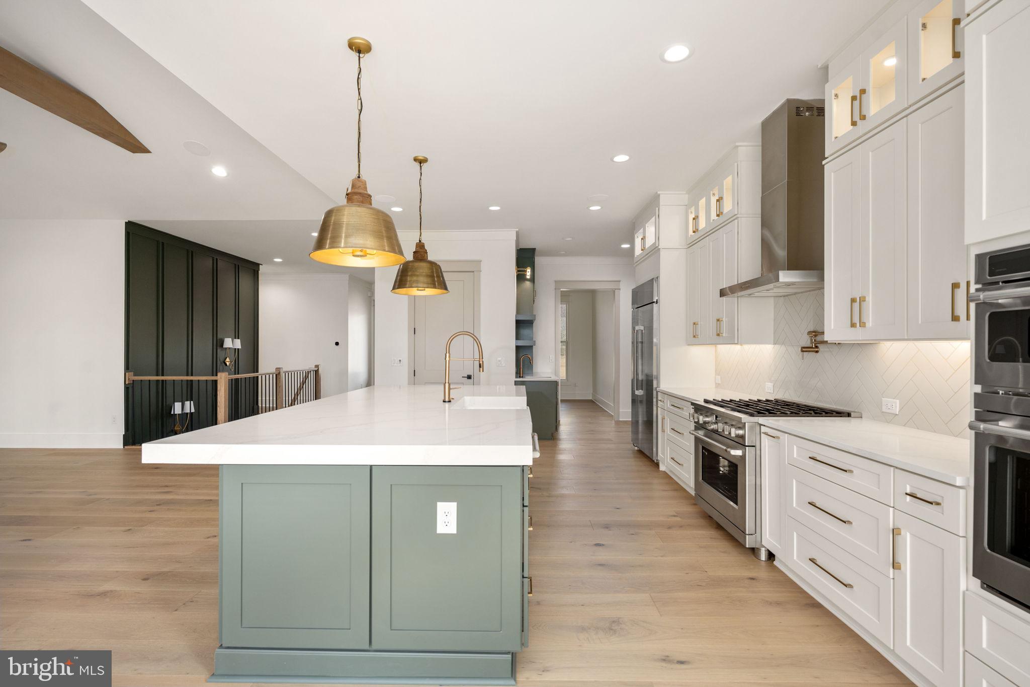 ROSNI ESTATES - Residential