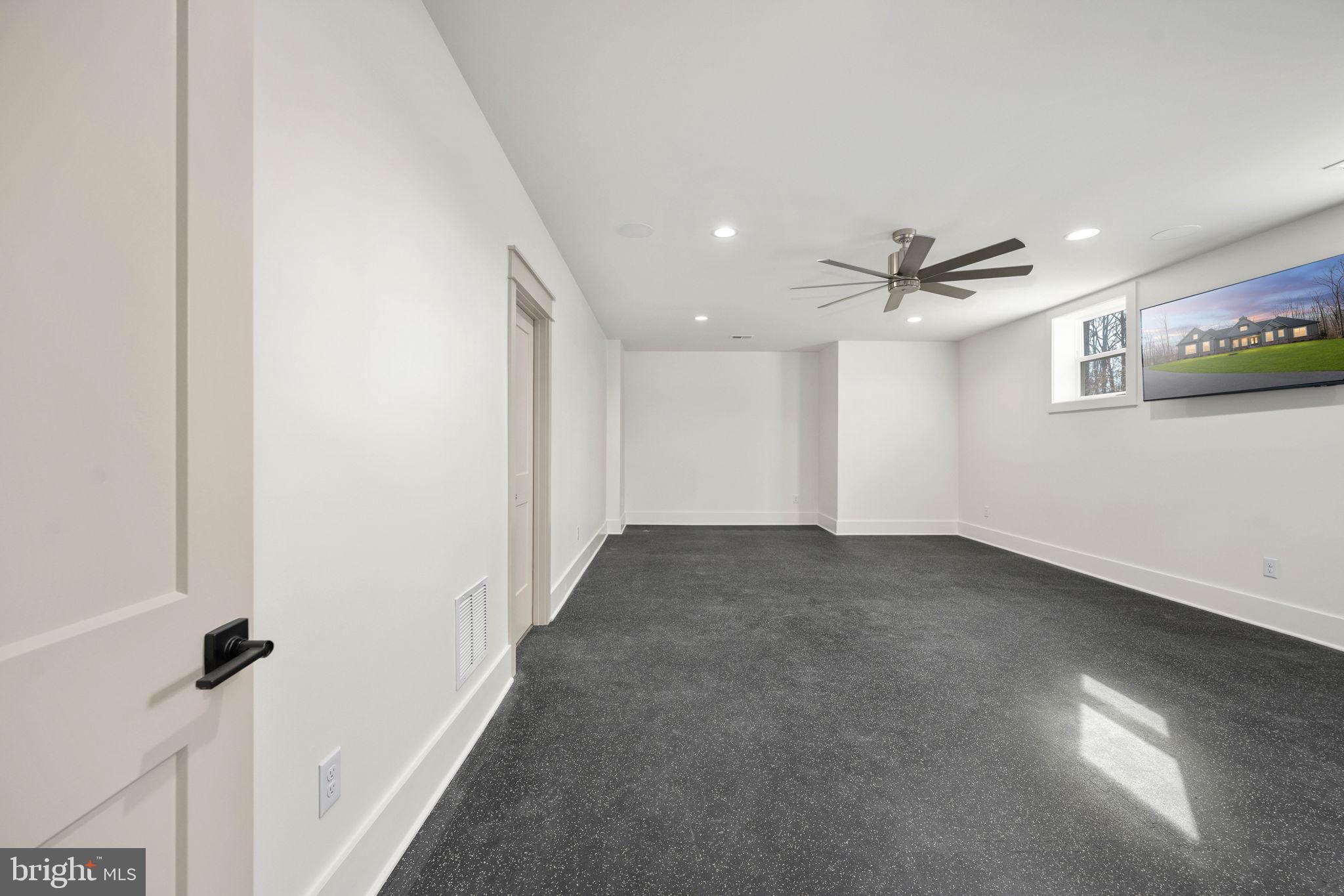 ROSNI ESTATES - Residential