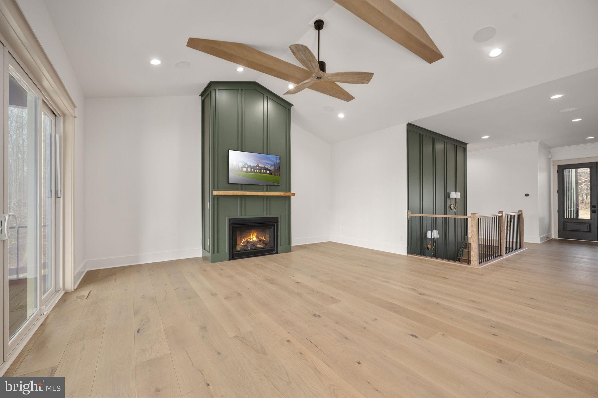 ROSNI ESTATES - Residential