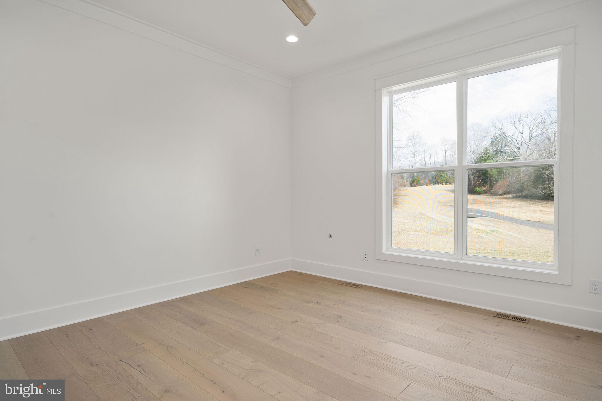 ROSNI ESTATES - Residential