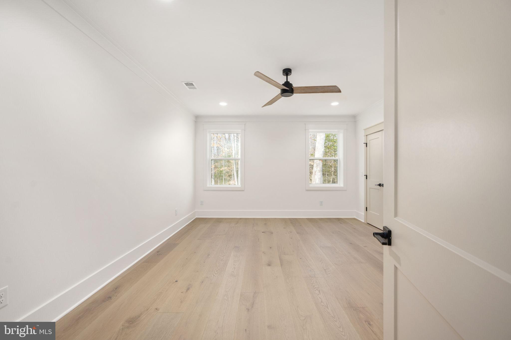 ROSNI ESTATES - Residential