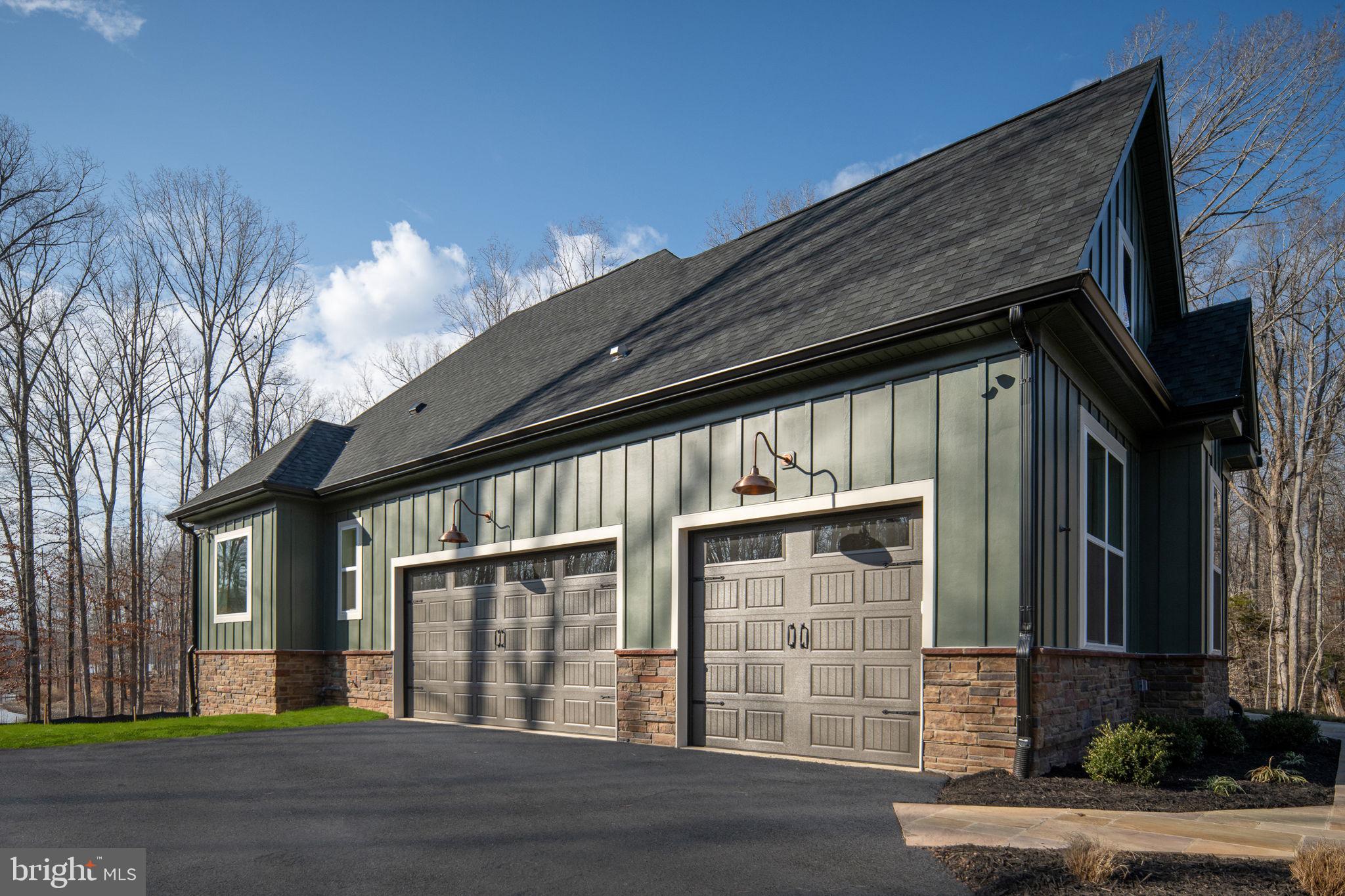 ROSNI ESTATES - Residential