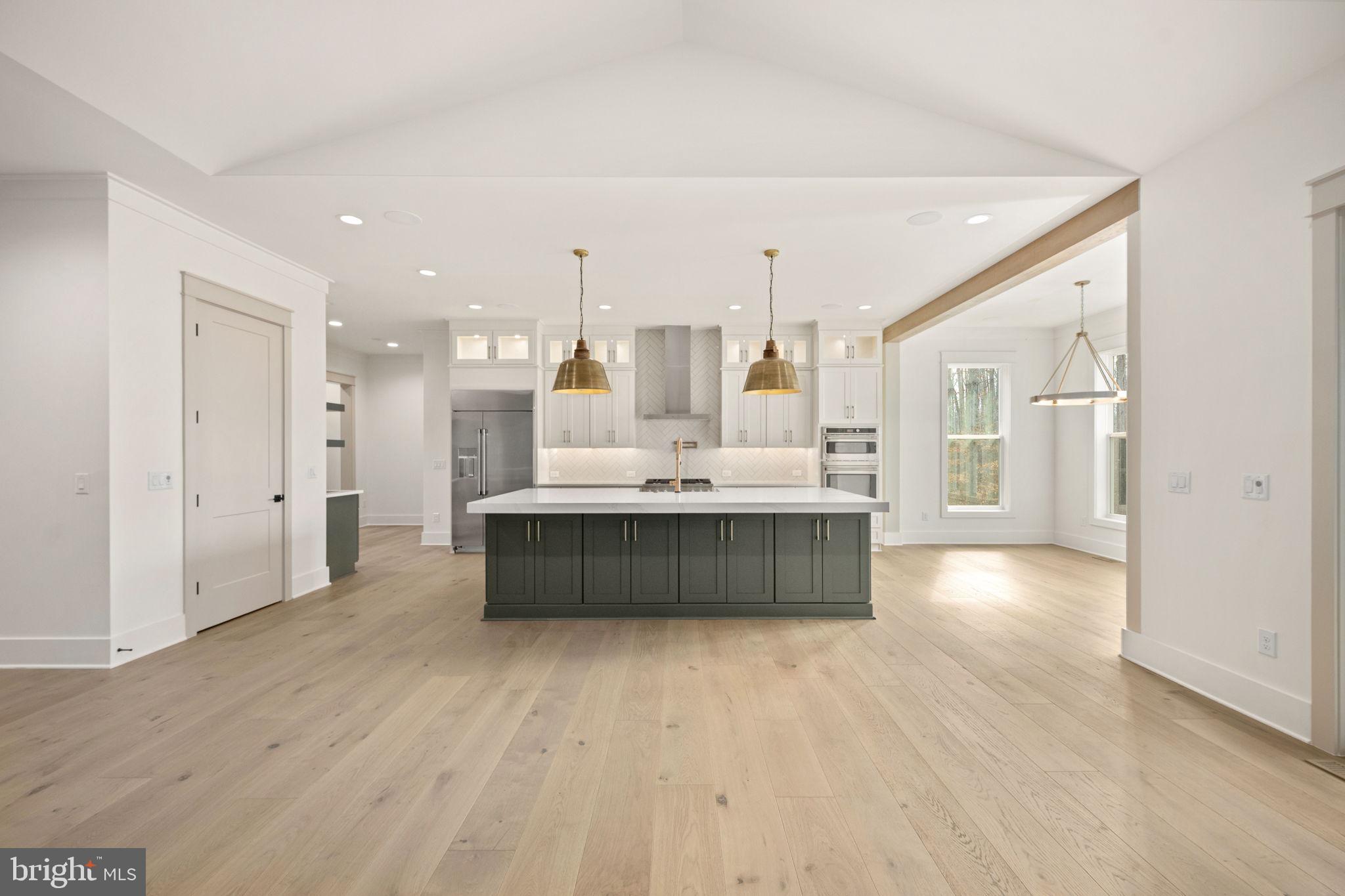 ROSNI ESTATES - Residential