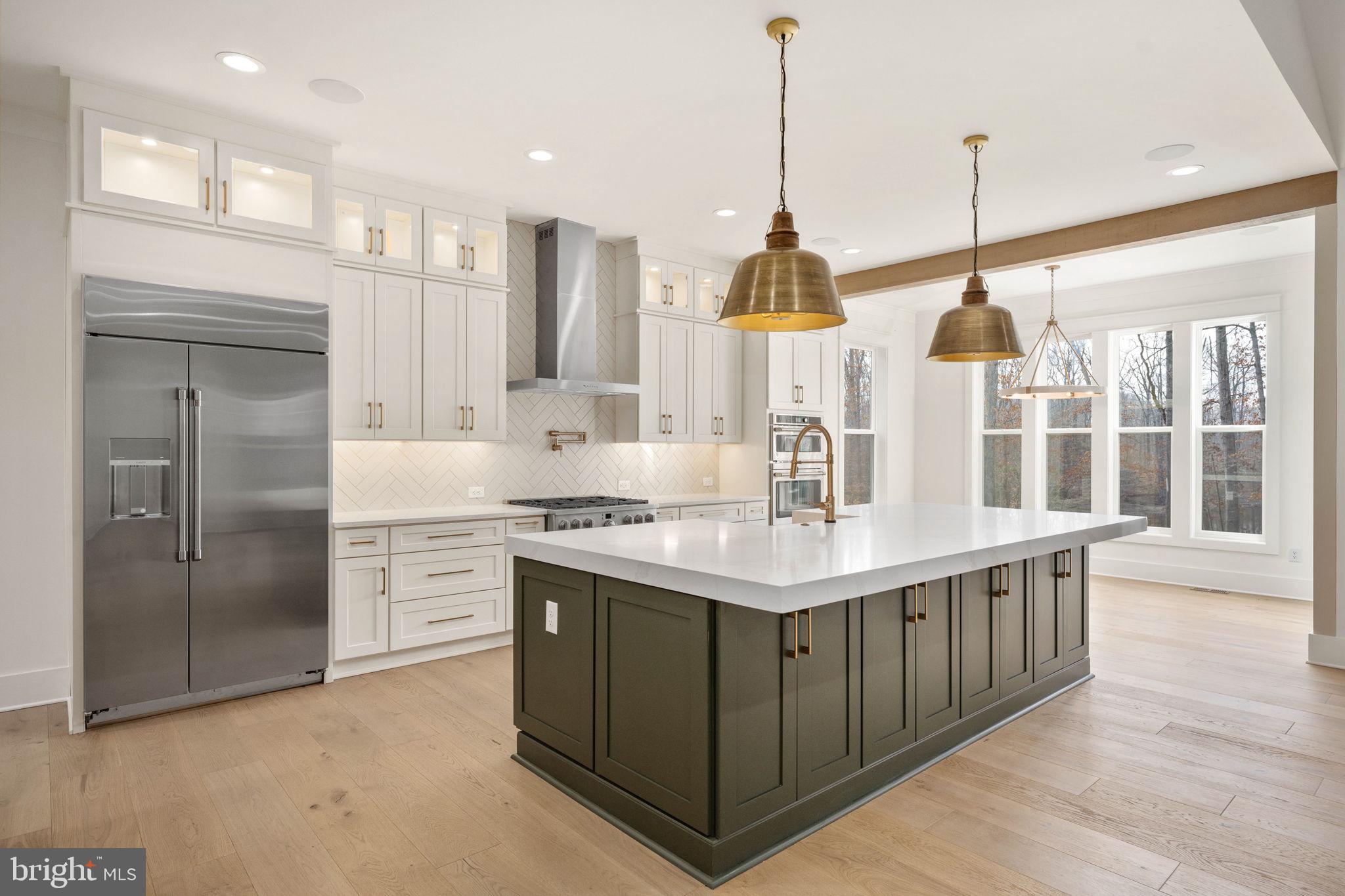 ROSNI ESTATES - Residential