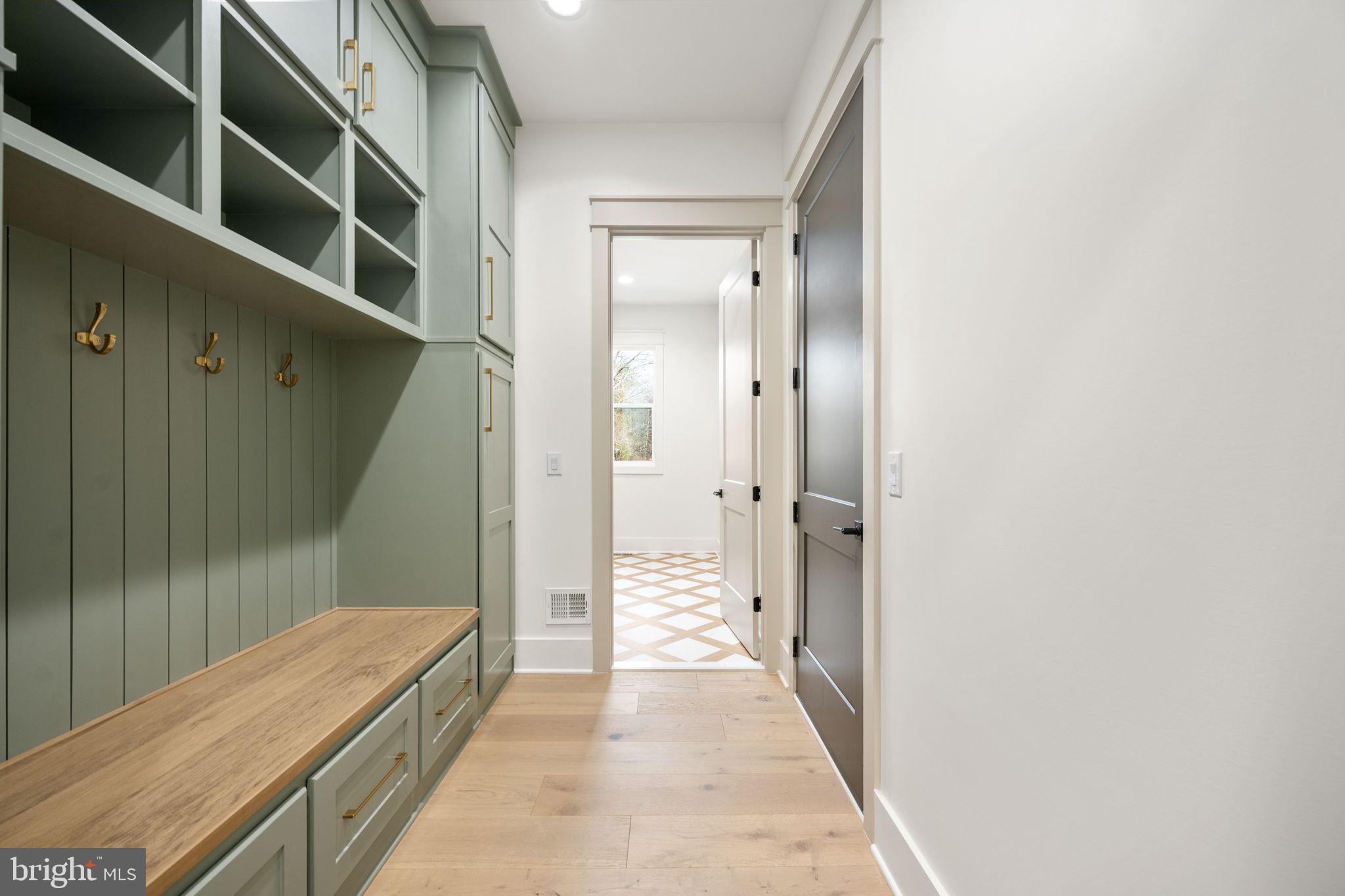 ROSNI ESTATES - Residential