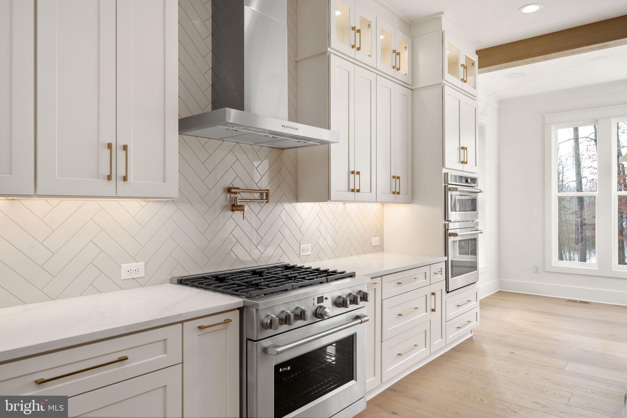 ROSNI ESTATES - Residential