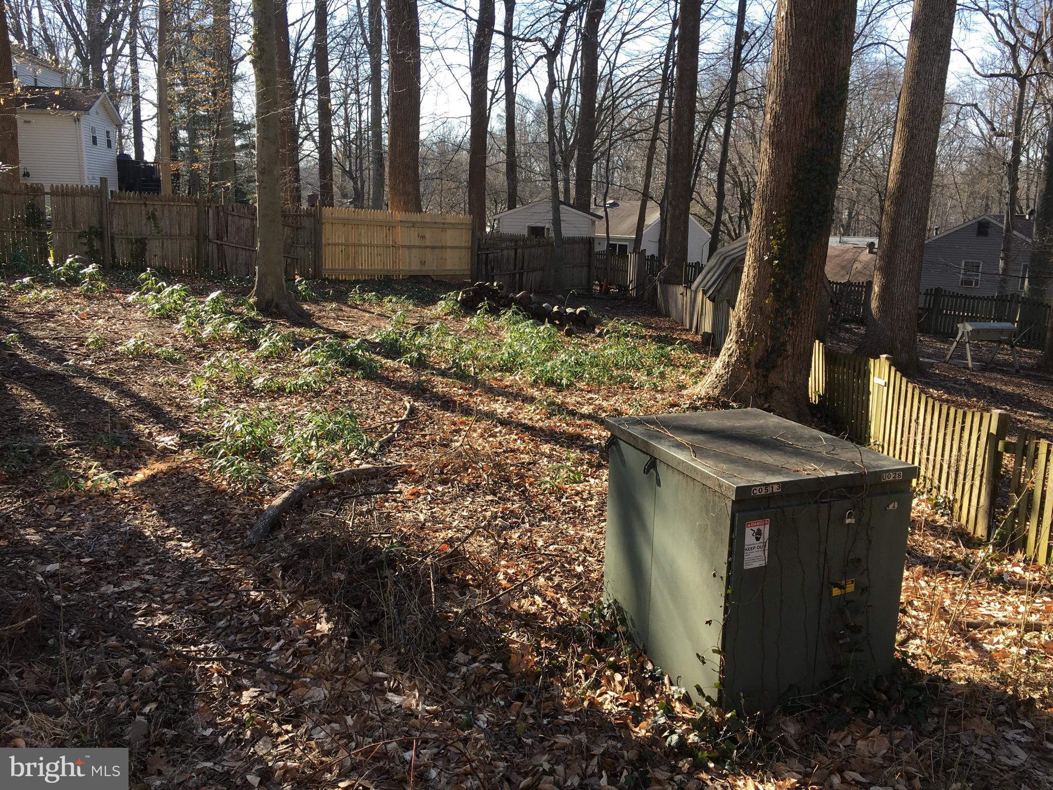 BURKE STATION SQUARE - Residential