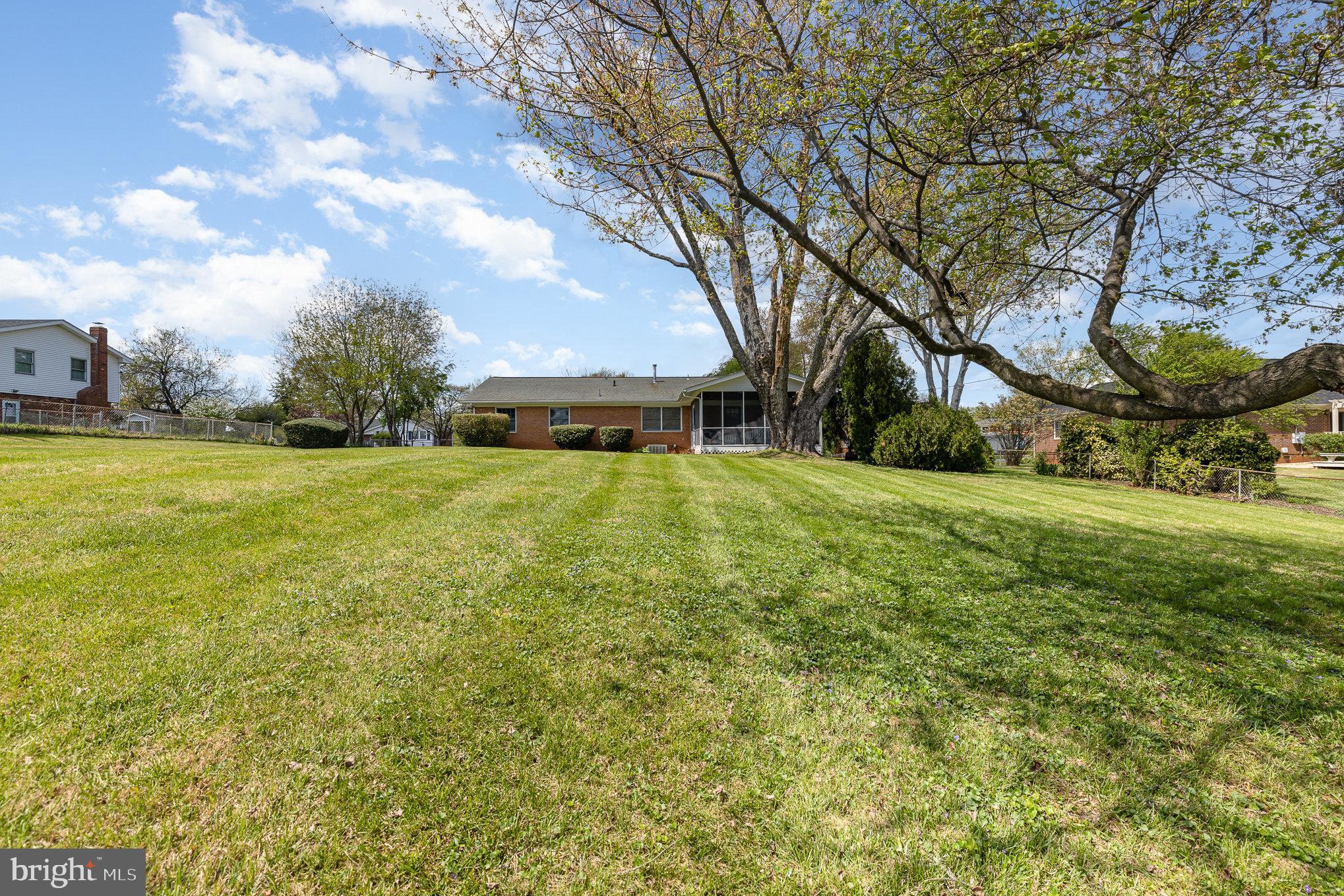 FAIRVIEW ACRES - Residential