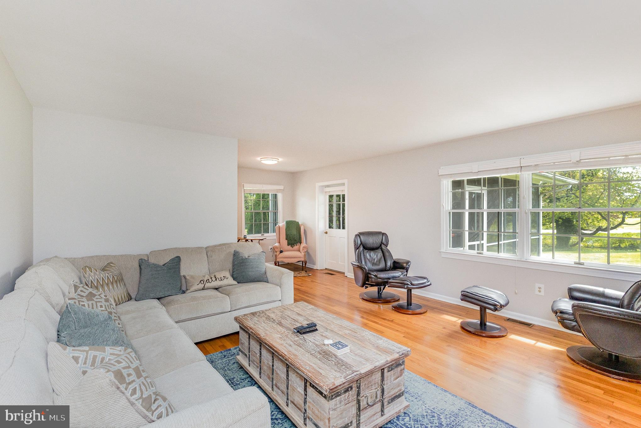 FAIRVIEW ACRES - Residential